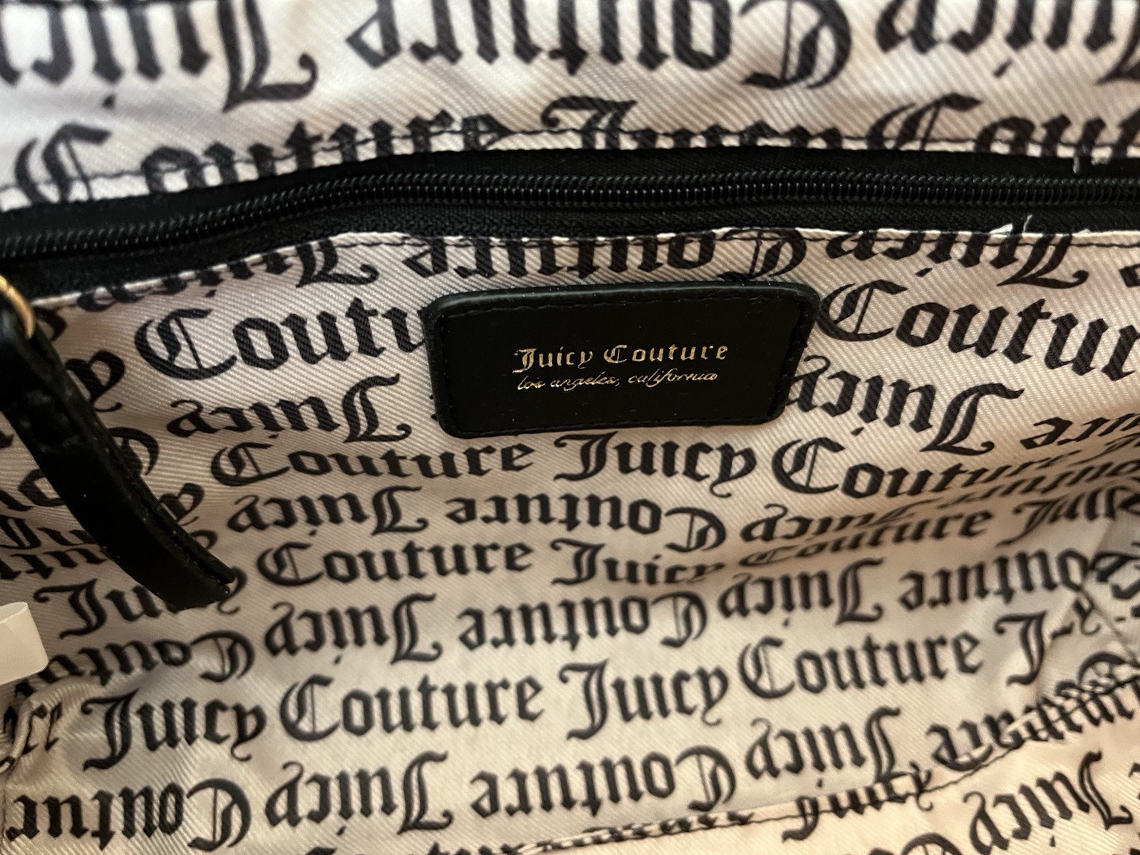 Juicy Couture Black Embossed Logo Shoulder Bag Bow Heart Charm Chain Link NWT