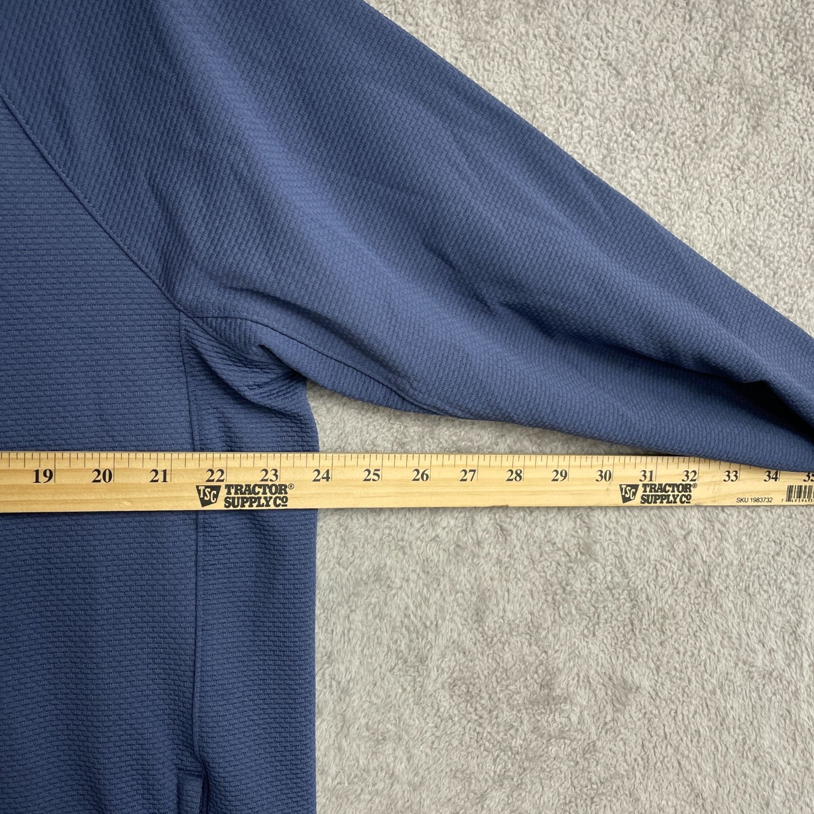 NEW Bench Men’s L Blue Full-Zip Mock neck Quick Dry Sweatshirt