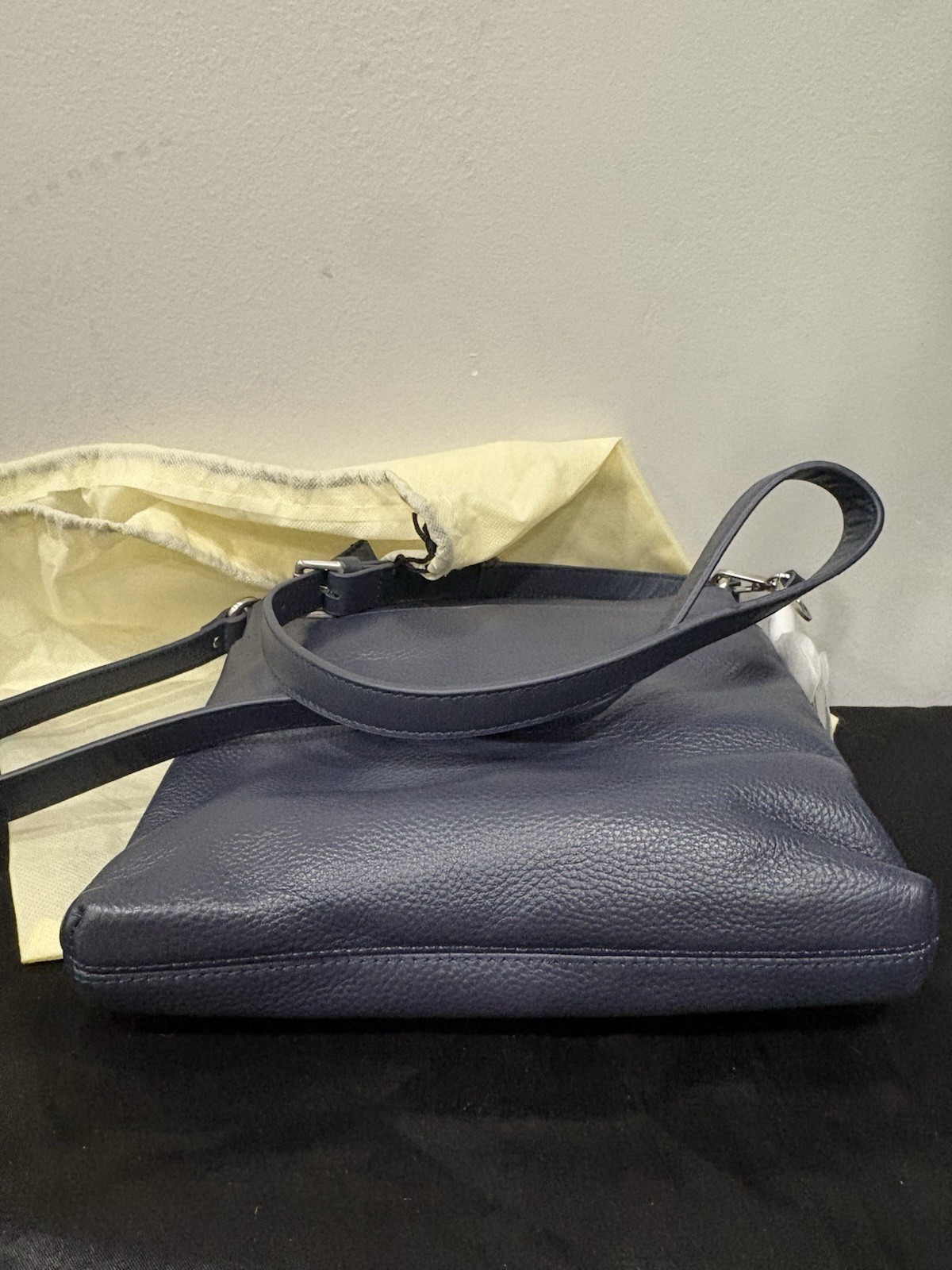 J.W. Hulme Blue Pebbled Crossbody Bag Silver Hardware Zip Detachable Strap- NEW