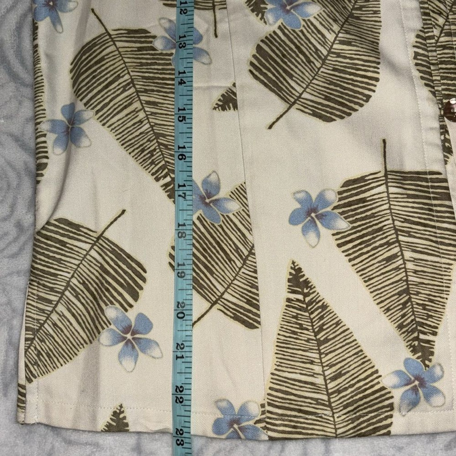 Vintage Pineapple Moon silk tropical vacation, Hawaiian print top. Sz XL.