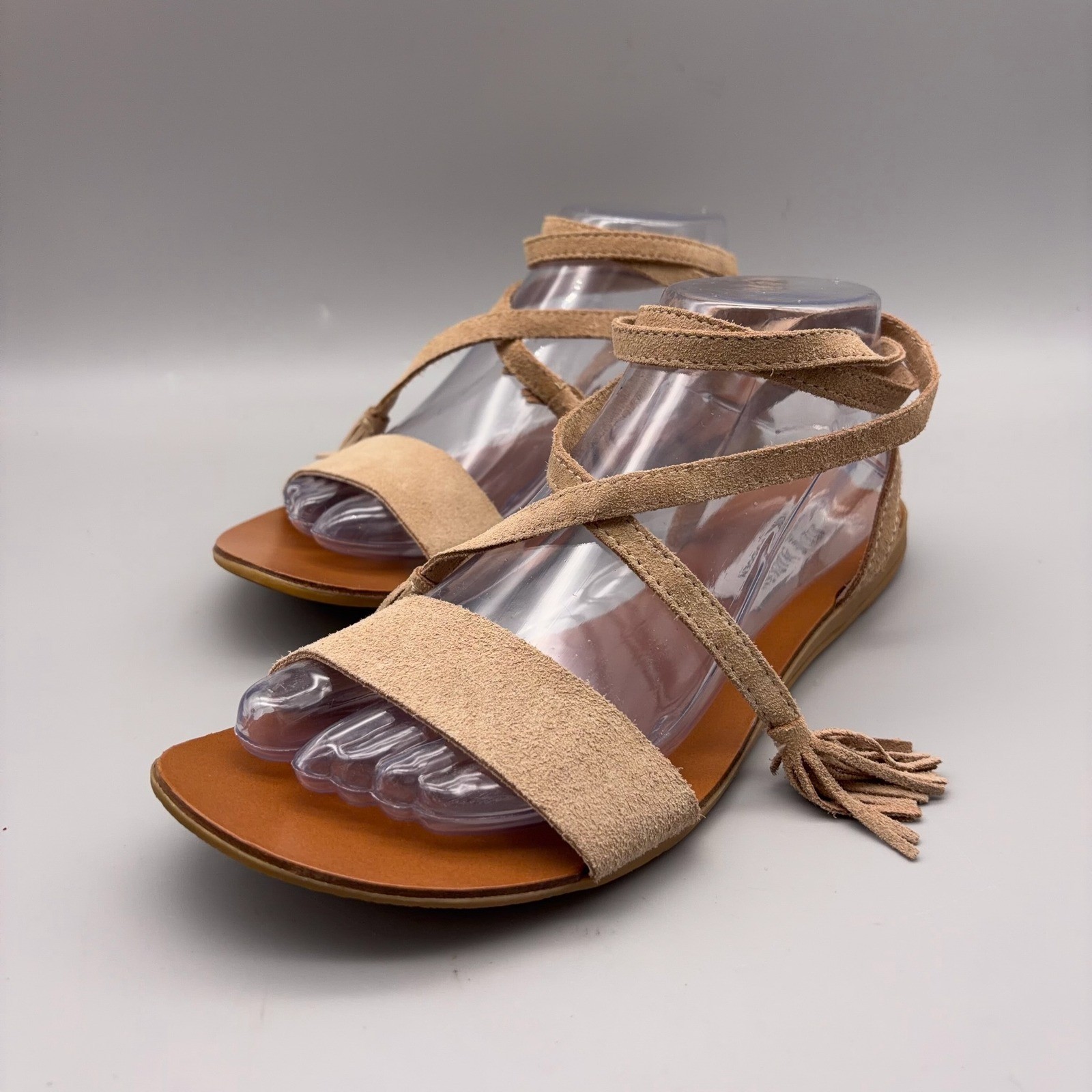 Steve Madden Sandals Women 11 Tan Tassel Ankle Wrap Boho Festival
