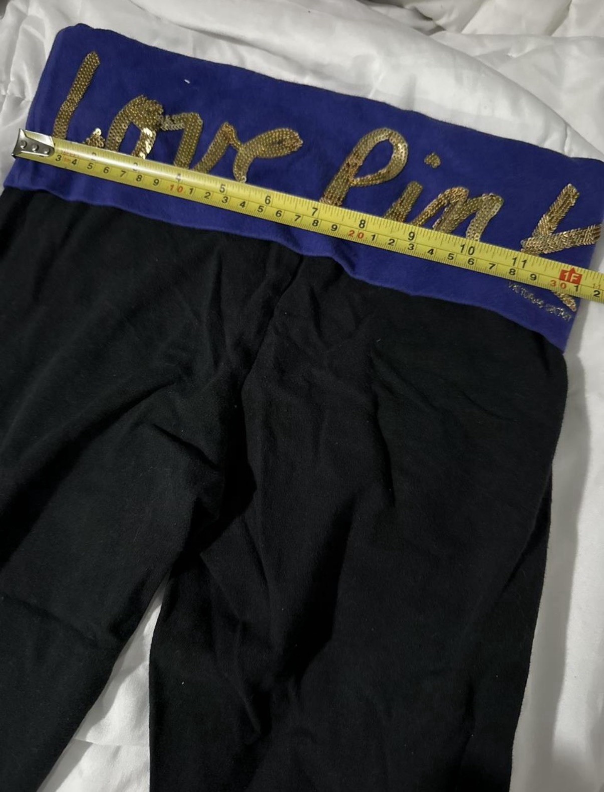 PINK vintage Y2K black yoga Capri Leggings