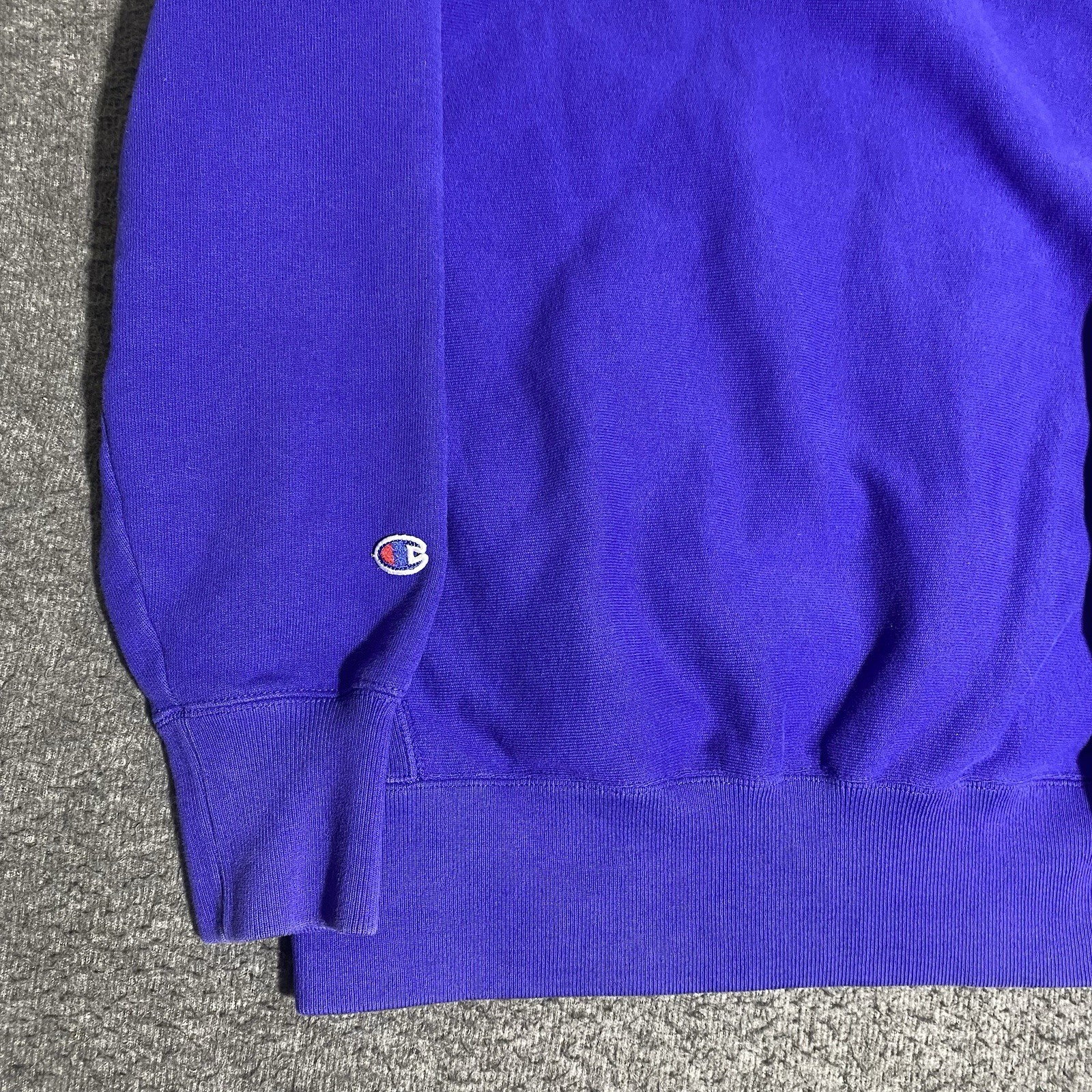 Vtg Champion Reverse Weave Large Blue Embroidered Pullover Hoodie Warm Up Script