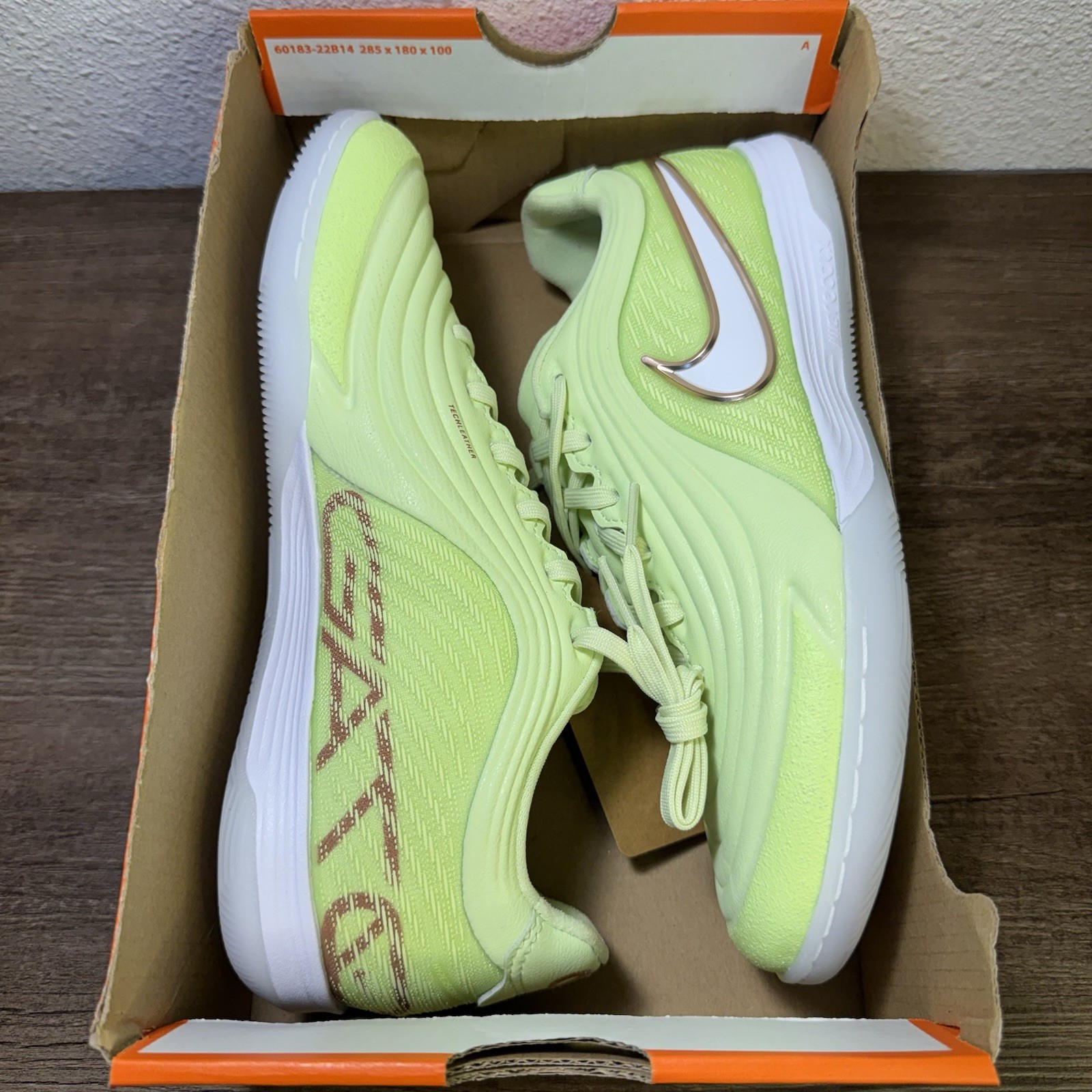 Nike Tiempo Reactgato IC LE ‘Liquid Lime’ Men Sz 7 Indoor Futsal IQ8296-310 New