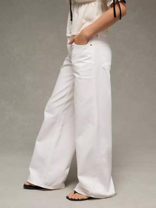 NWT American Eagle Dreamy Drape Strigid Low-Rise Baggy Ultra-Wide Leg Jean