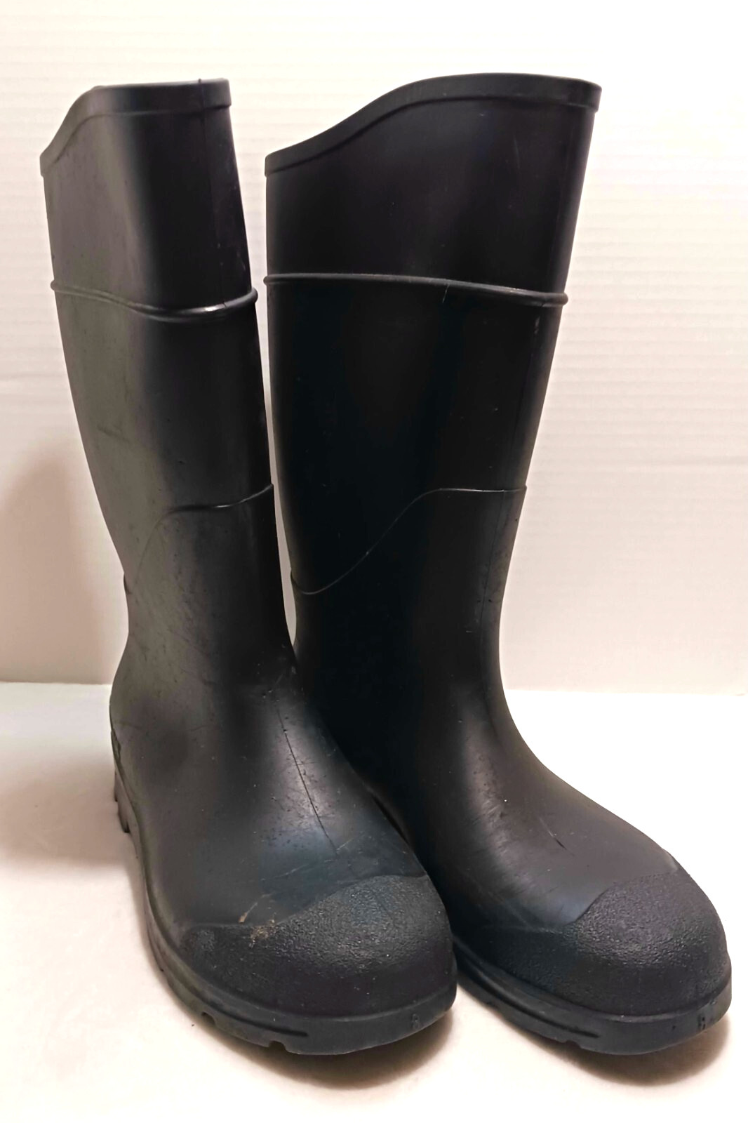 Rubber Fishing Hunting Waterproof PVC Work Mud Mens Boots Size 8 Plain Soft Toe