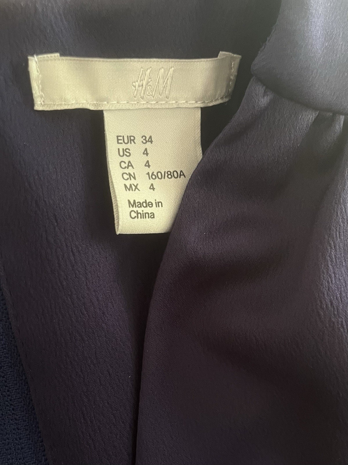 H&M Navy Solid Satin Sheath Dress Sleeveless V-Neck Pleated Size 4 Cocktail