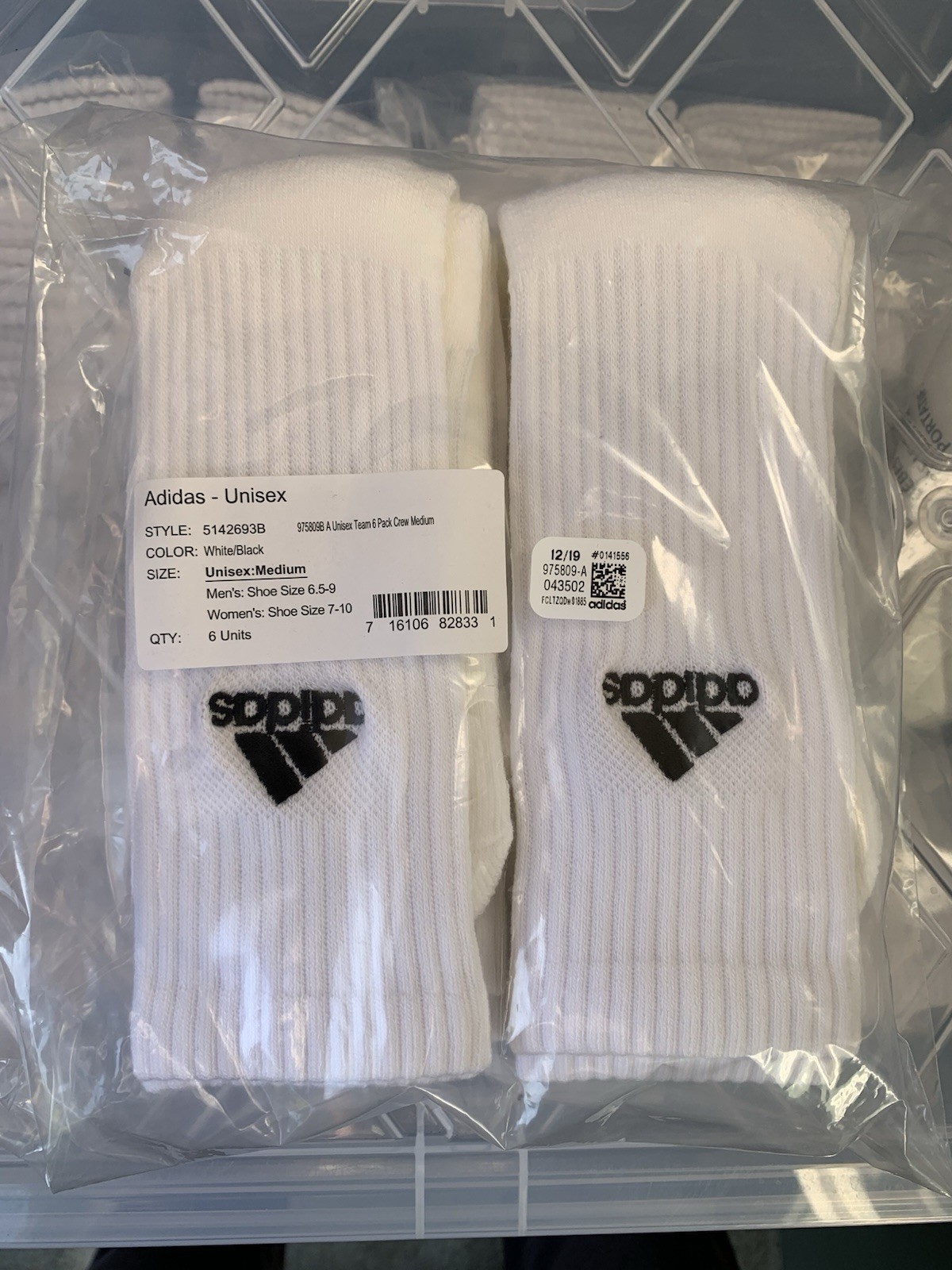 Adidas Team 6-pack White Crew Sock – 6 Pair Size MD – M’s 6.5 to 9 W’s 7 to 10
