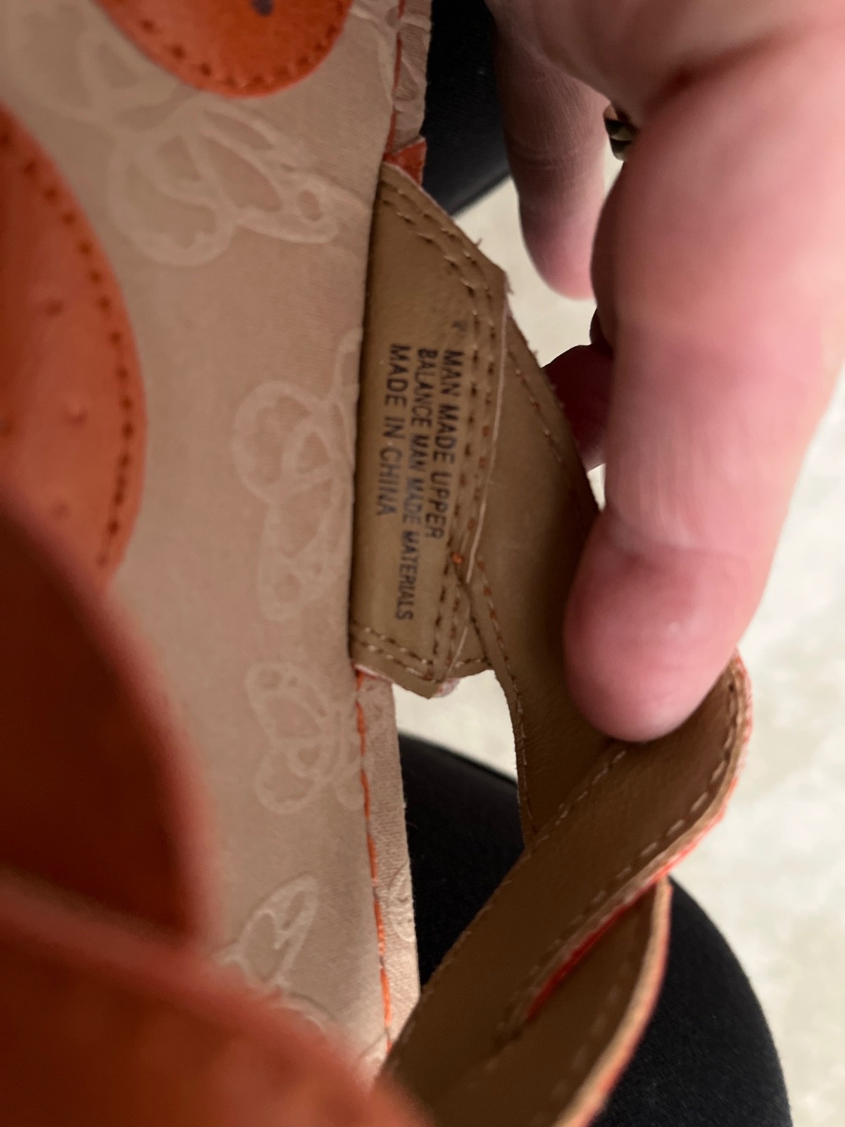 BOC Born Womens Size 7 Orange Thong Slip On Sandals