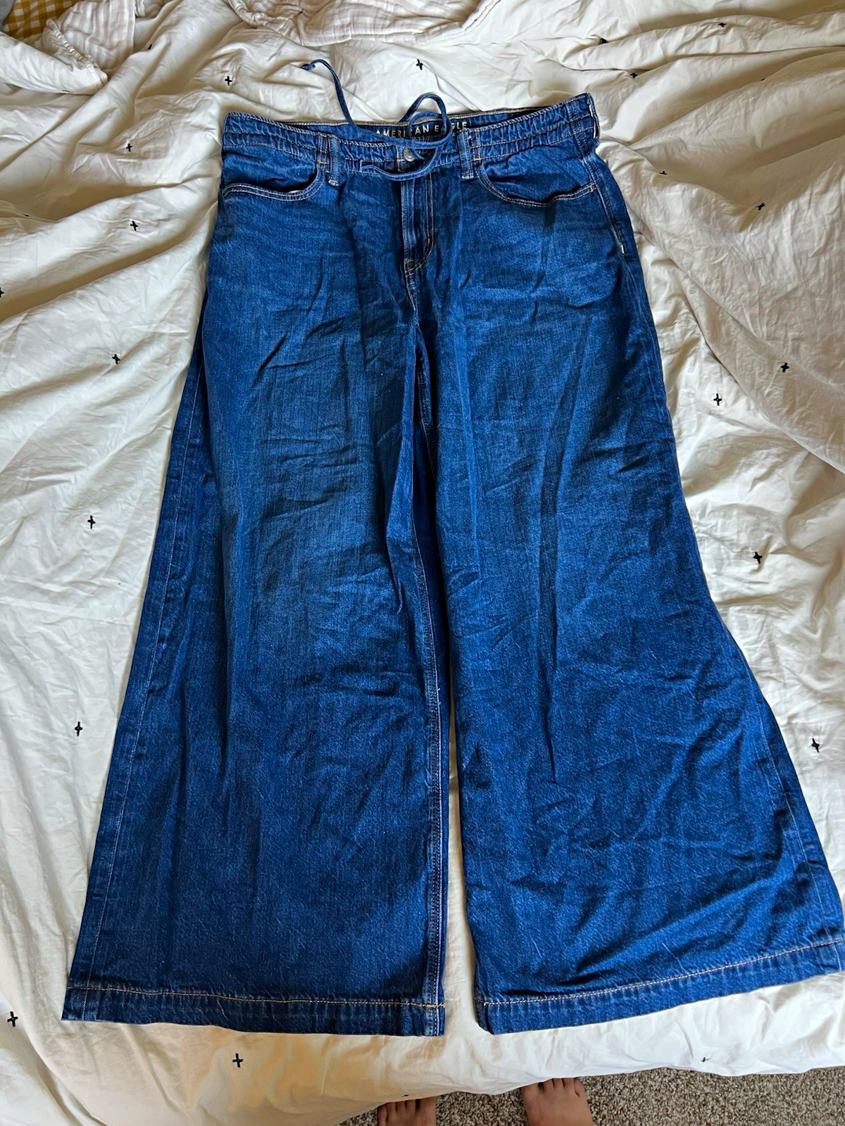 American Eagle Outfitters Low Rise Ultra Wide Leg Blue Denim Jeans Womens 10S