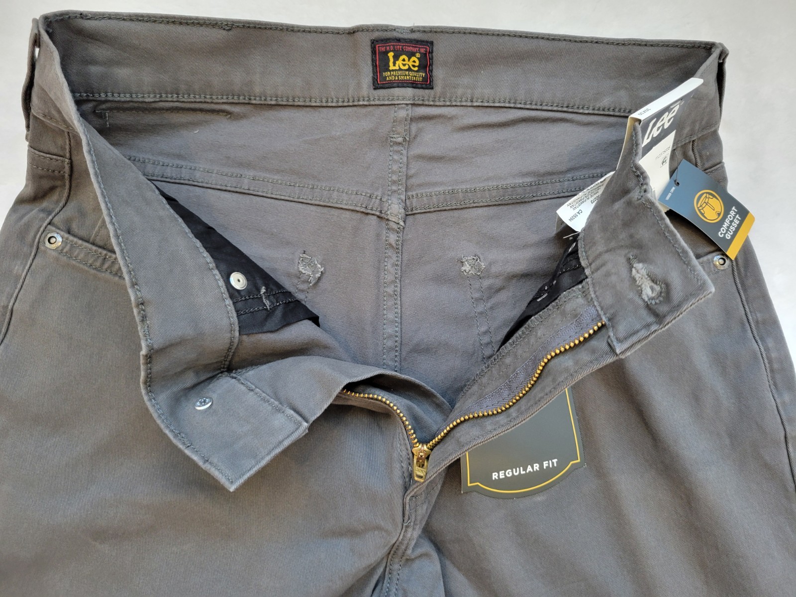 Lee Regular Fit Classic Style Jeans Men’s Size 30×30 Gray Quality Denim