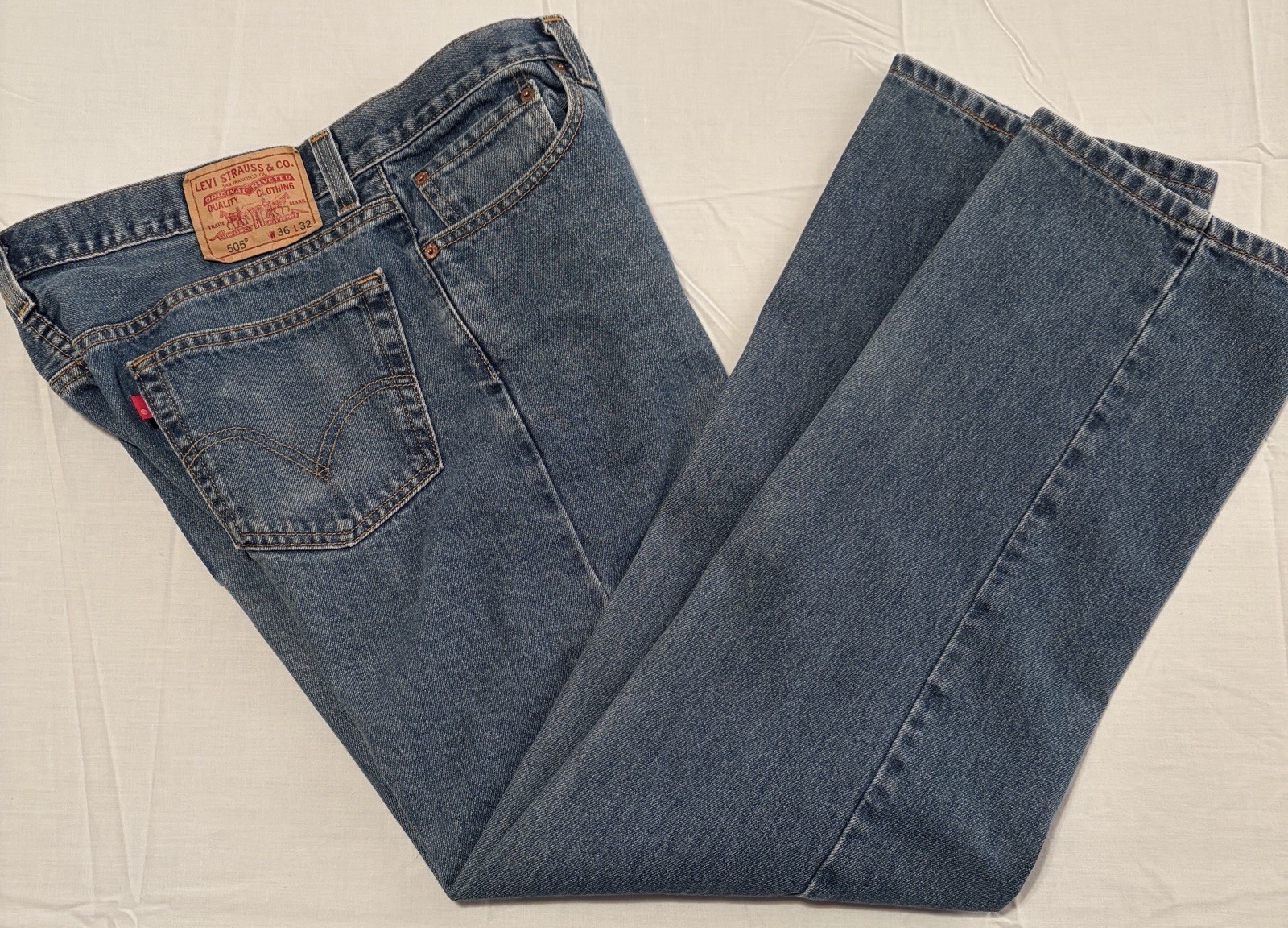 LEVI STRAUSS & CO. 505 Regular Fit Men’s W36 L32 Denim Blue Jeans AWESOME!