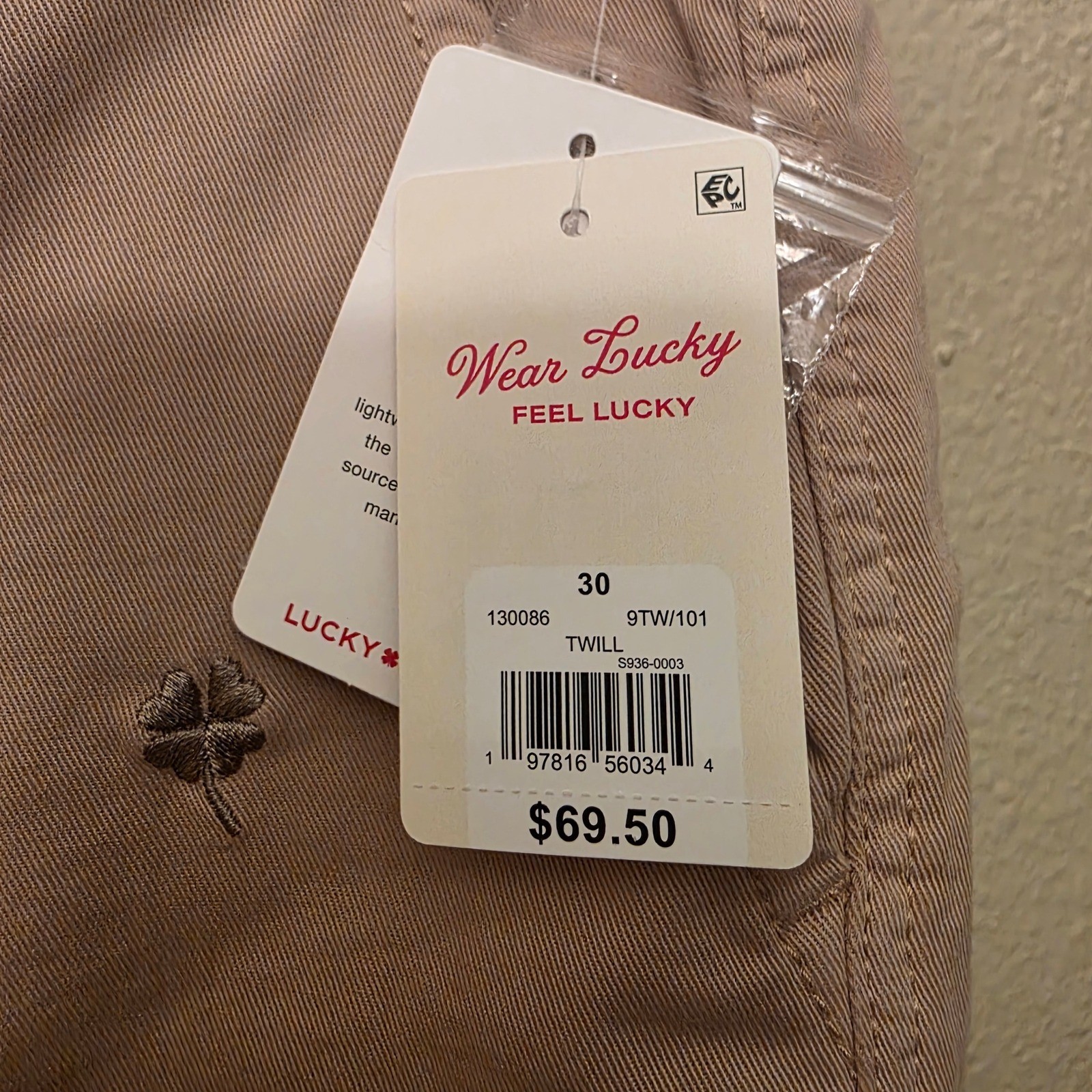 Lucky Brand Mens 30 Tan Embroidered Four Leaf Clover Chino Shorts 9TW/101 NEW