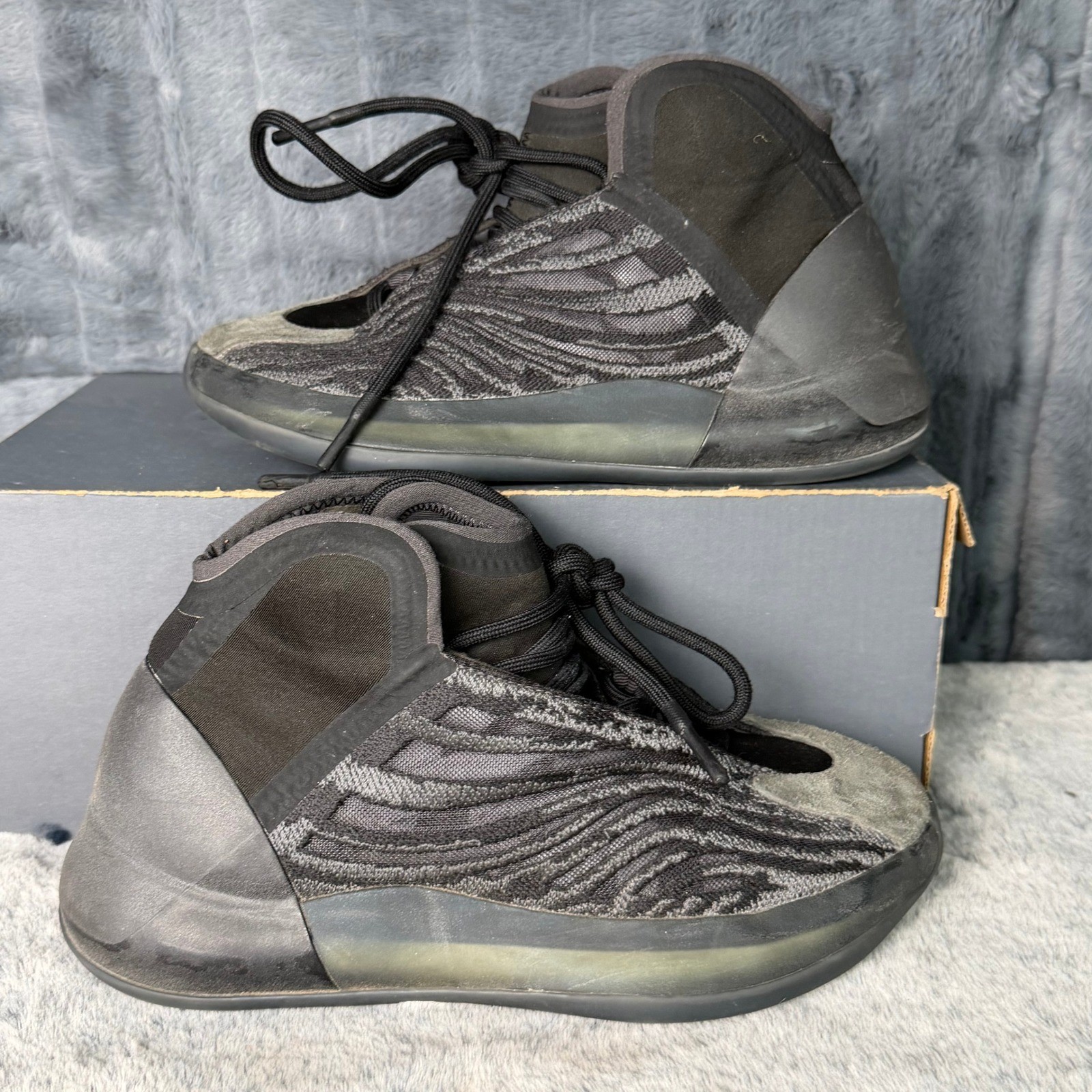 Adidas Yeezy QNTM Onyx Mens 5.5 Black Dark Grey High Top Sneakers GX1317