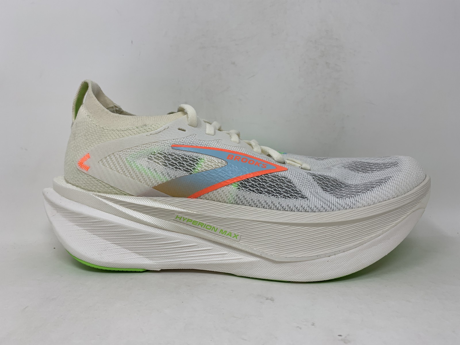 Men’s Brooks Hyperion Max 3, Coconut/Green Gecko/Pink Clay, 8 D Medium US