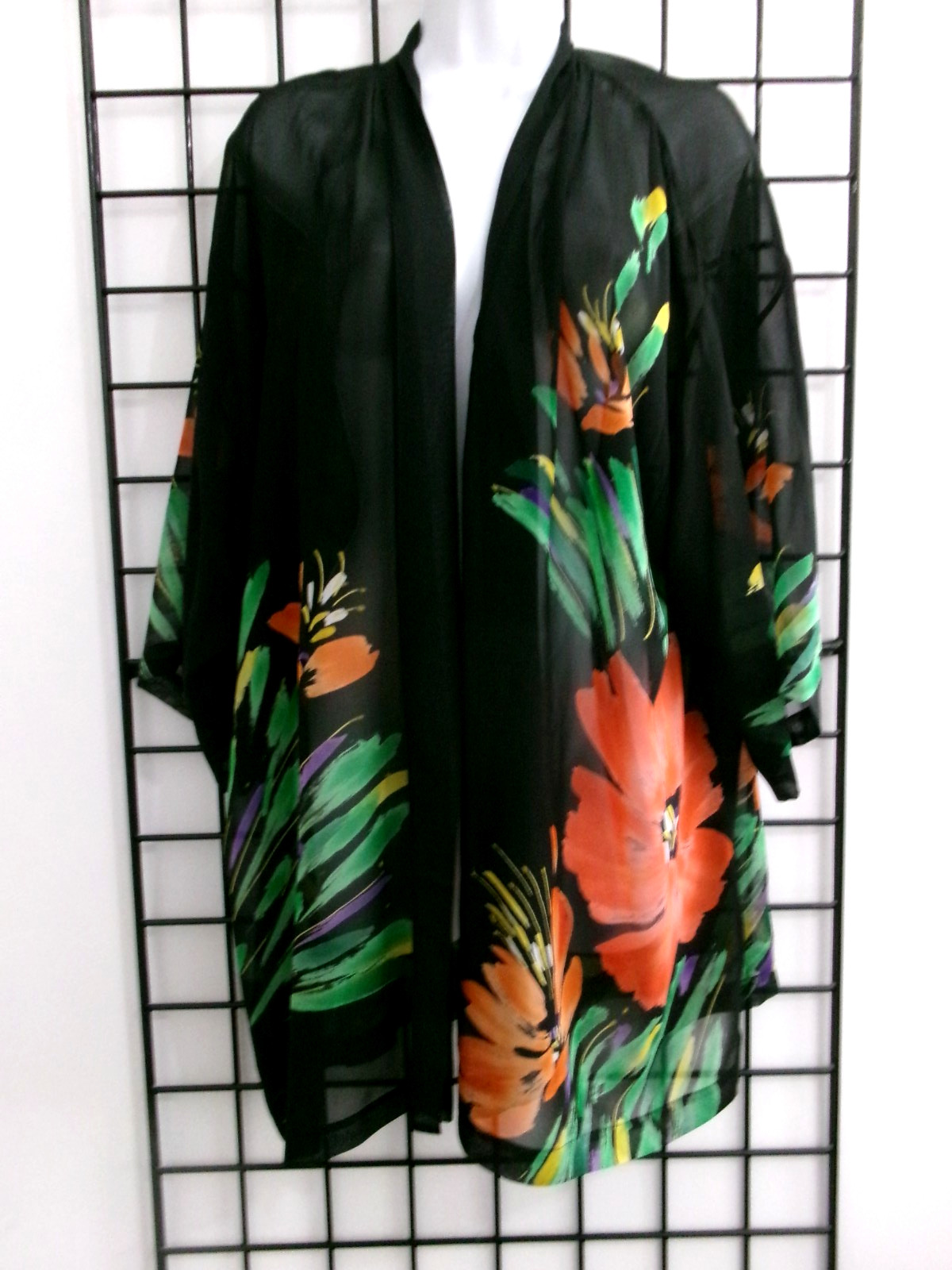 DRAPER’S & DAMON’S 🌸 ONE SIZE S / M / L==BOLD PRINT SILK / OPEN FRONT TOPPER