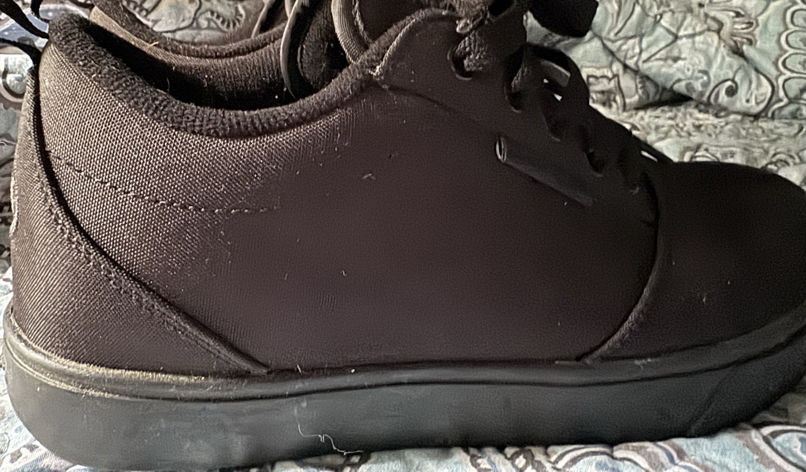 Heelys Pro 20 Black Wheeled Sneaker Youth Size 6 EU 38 UK 5 Canvas