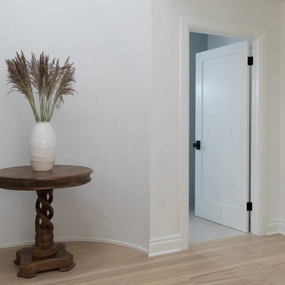 CODEL Doors Shaker Interior Doors 32-in x 80-in White 1-panel Smooth Solid|27453