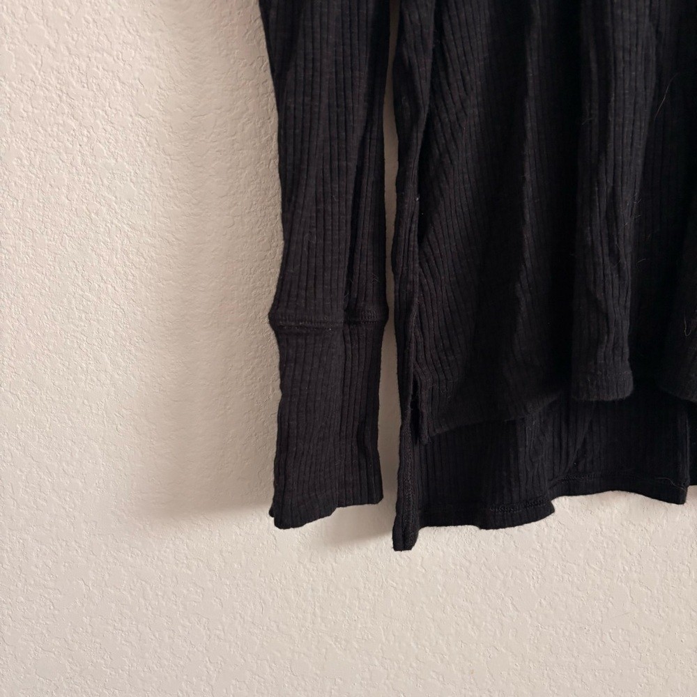 Aerie Black Ribbed Oversized Long Sleeve Top – size S