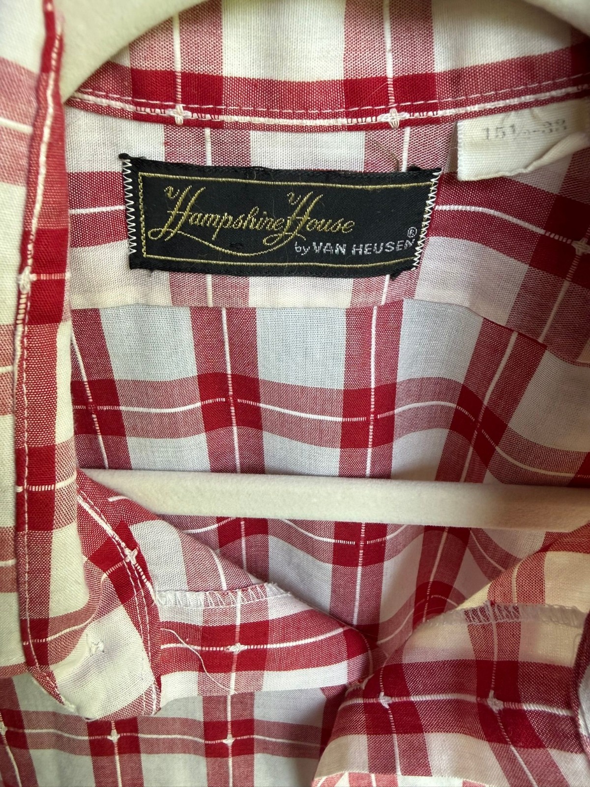 Vintage Humphrey House Van Heusen Plaid Button Up Shirt Red White Preppy 15.5×32