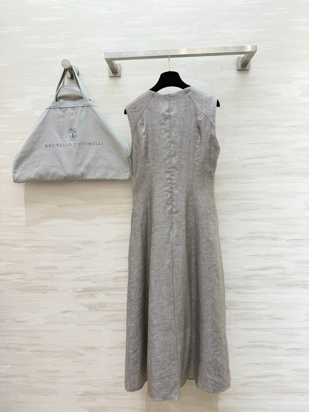 Brunello Cucinelli Linen Dress — “Old Money” Style — Size S