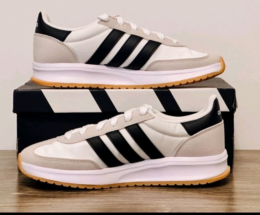 Adidas Run 70s 2.0 shoes – White Black Grey 5Y/ 7W New JI2266