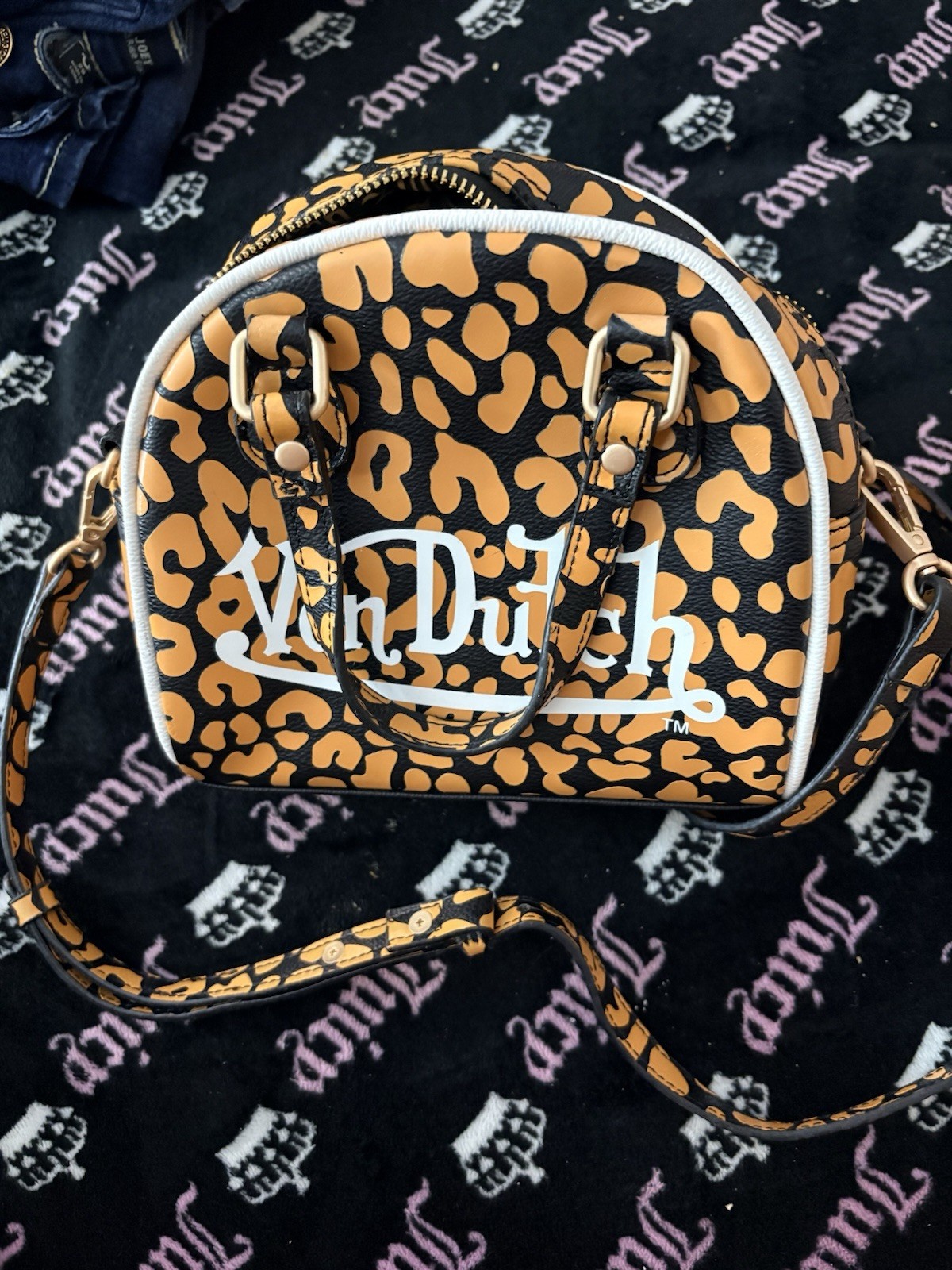 Von Dutch Leopard Animal Print Small Crossbody Top Handle Zip Detachable Strap