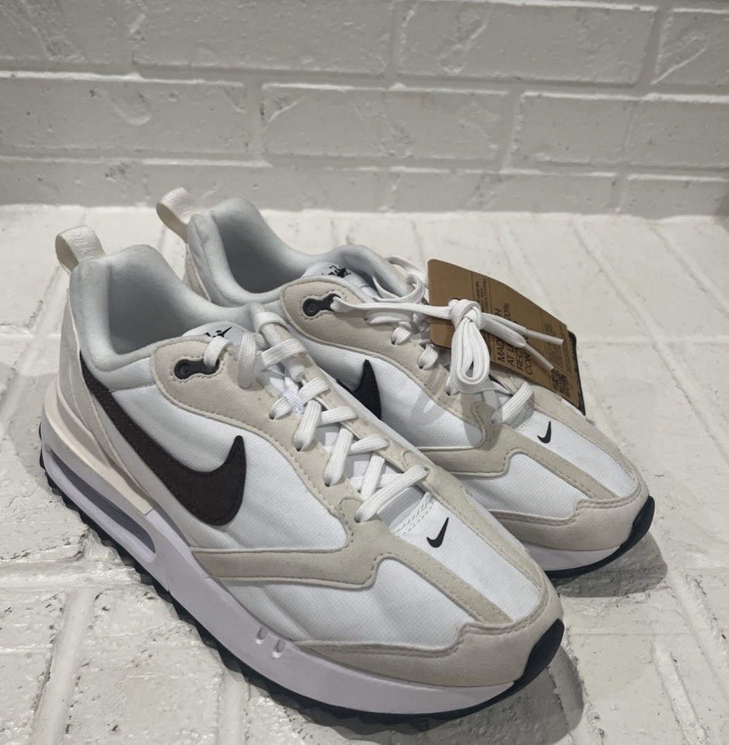 Nike Air Max Dawn Phantom Baroque Brown Womens Sz 9🔥🔥. NWT, No Box