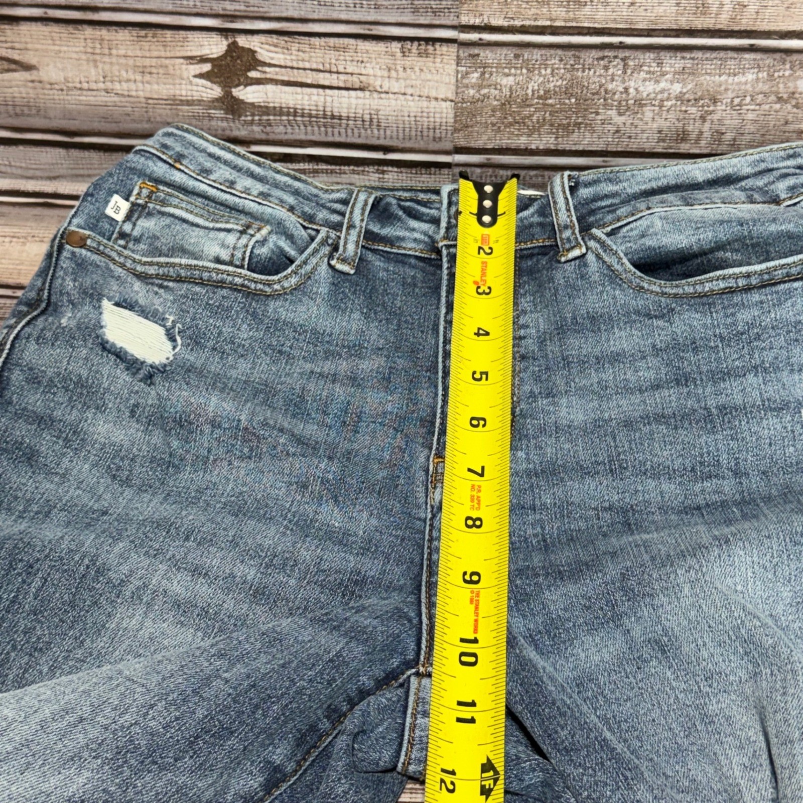 Judy Blue Distressed Slim Fit Medium Wash Denim Jeans Size 7/28 Blue Tapered Leg
