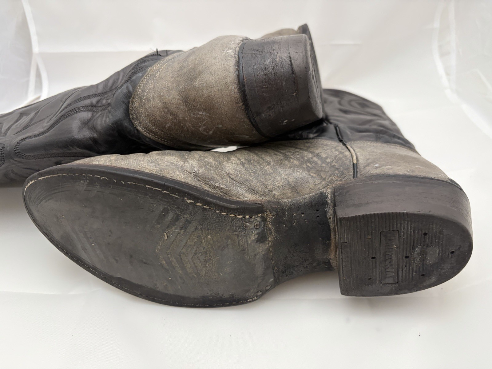 J Chisholm Cowboy Boots .. Vintage Barn Boots .. Gray & Black .. Men’s 10 1/2 D