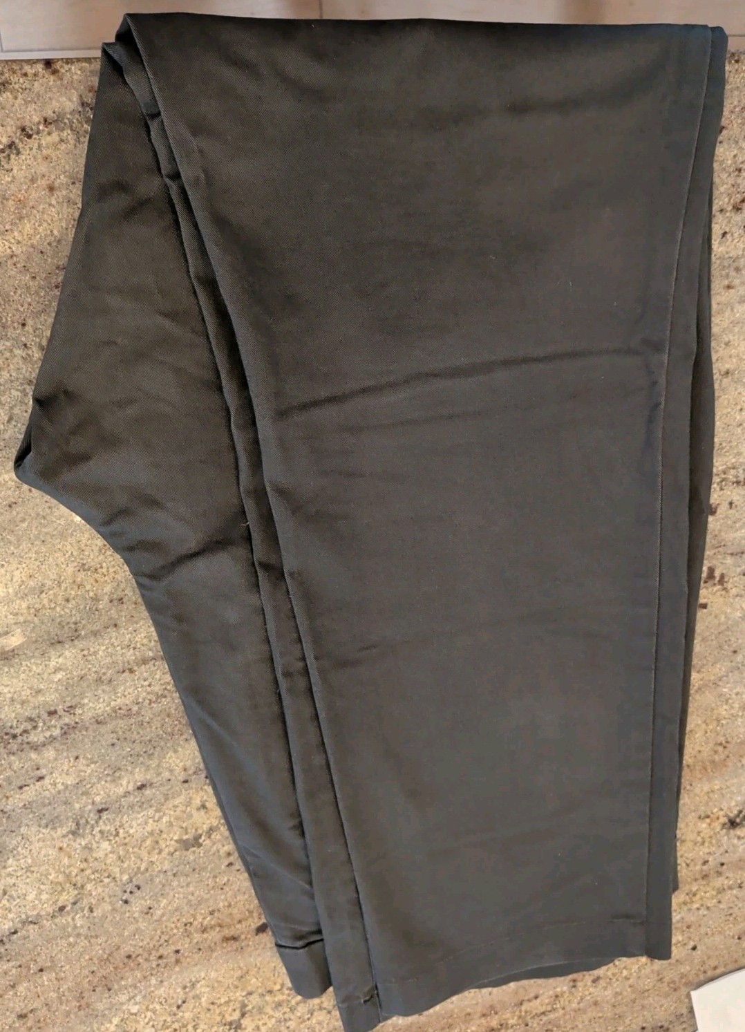 2 Pr 36 X 30 Slim Men GAP Modern Khaki Black Olive Twill Pants 4 Pockets 4 Good