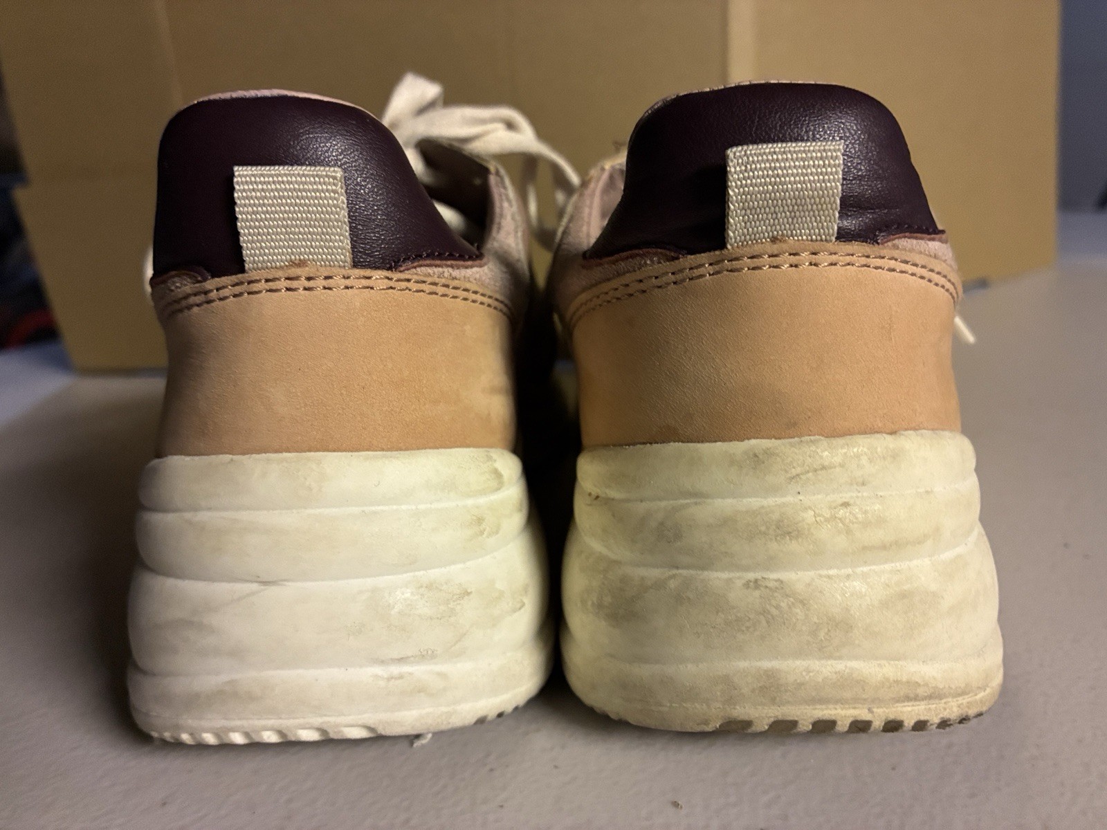 Massimo Dutti Low Top Lace-Up Athletic Sneakers Beige Pink Purple 7.5