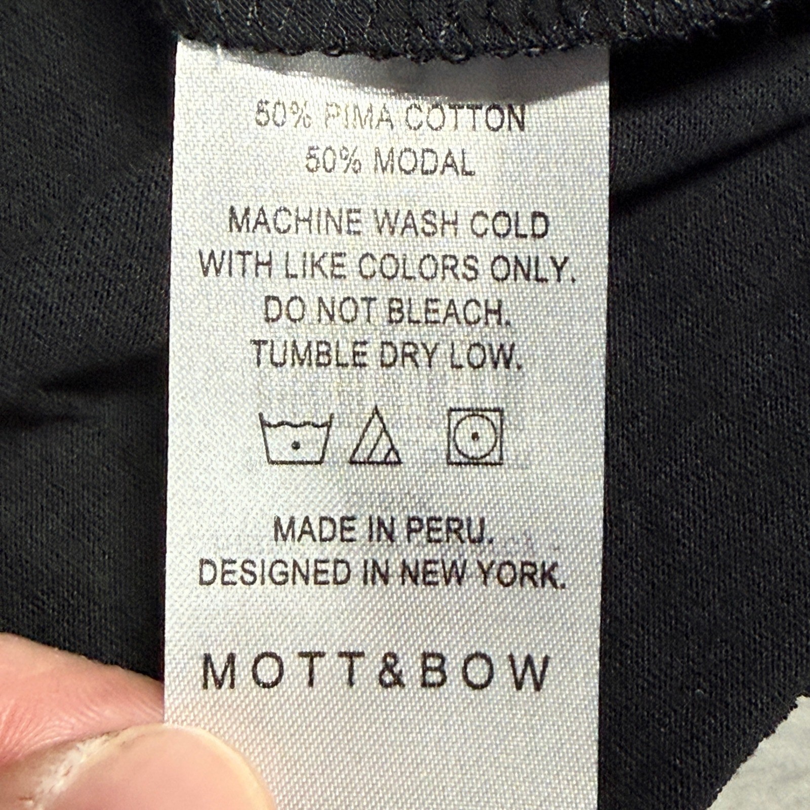 Mott & Bow Fitted Crew Marcy T-Shirt Women Size M Black Pima Cotton Modal