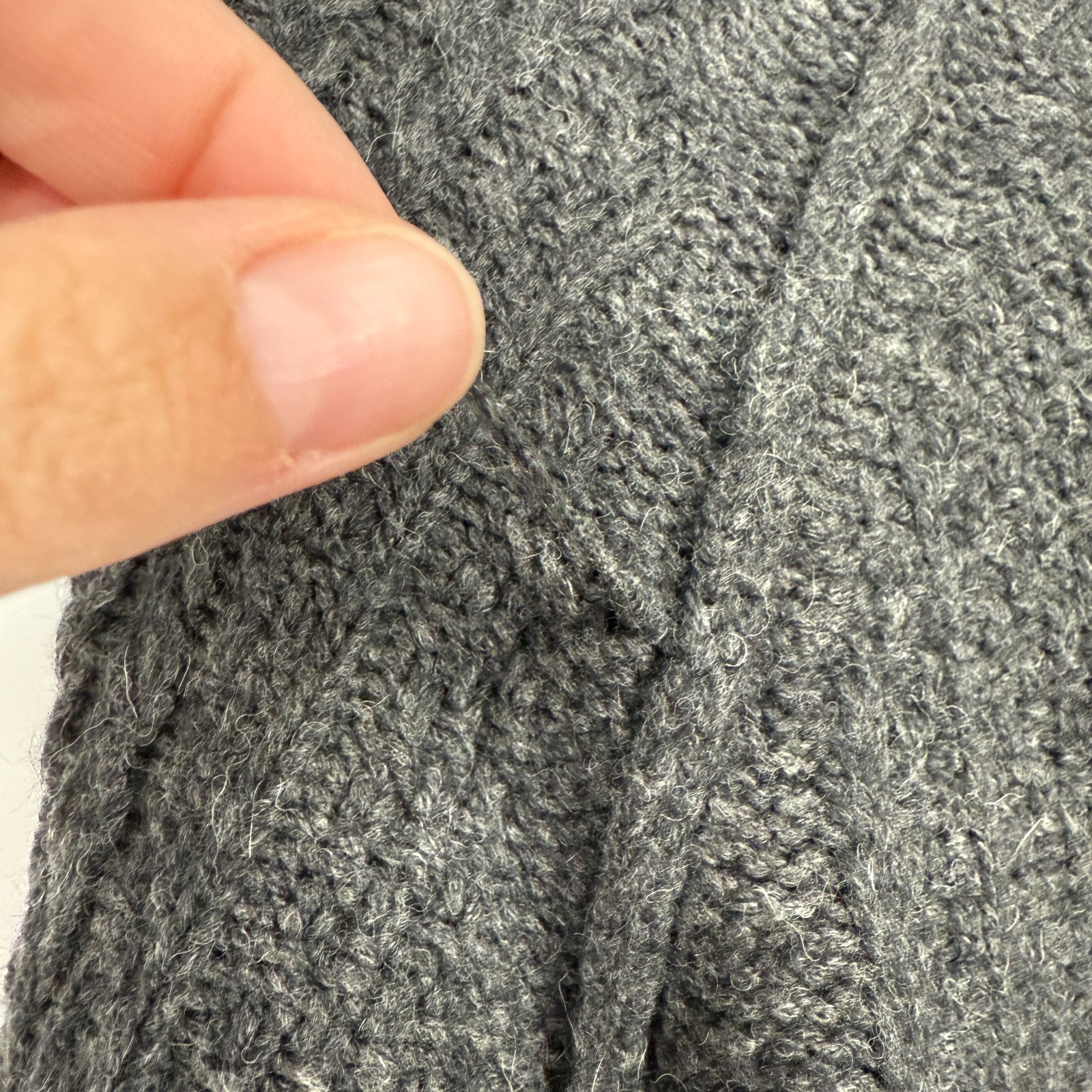 Vince Sweater Gray Cable Knit Wool Alpaca Pullover Cabincore Fisherman Womens M