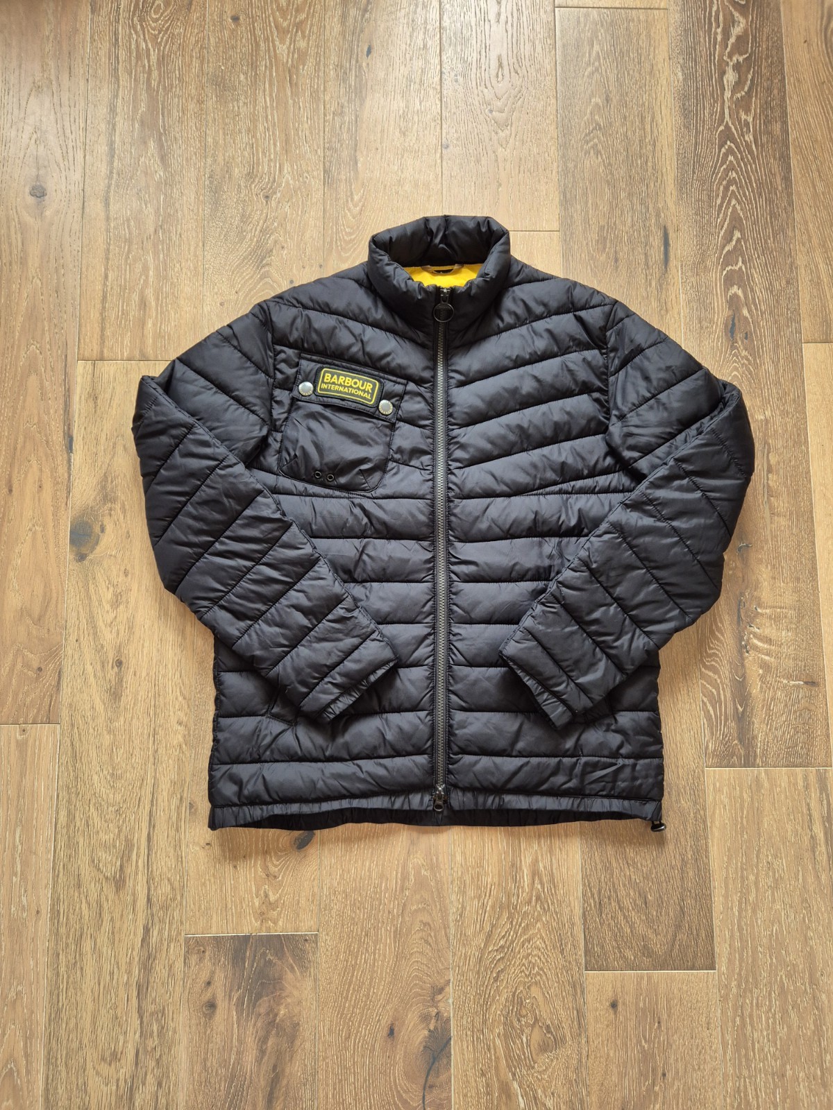 Barbour International Puffer Jacket Mens Medium Black Fibredown Insulated