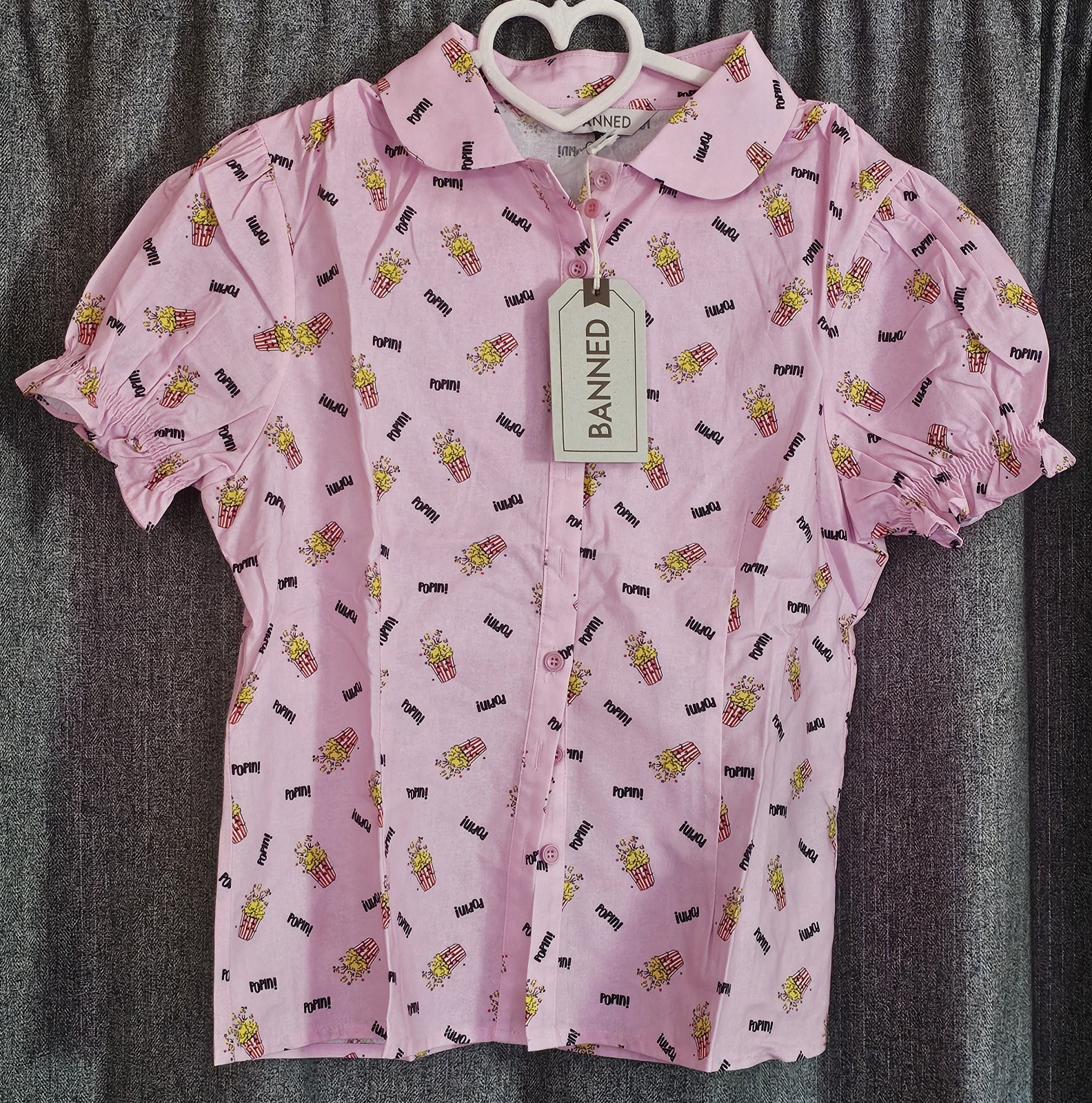 BANNED Apparel Pink Popcorn Womens Blouse. Size M/12. Retro, 1950s, Kitsch. BNWT
