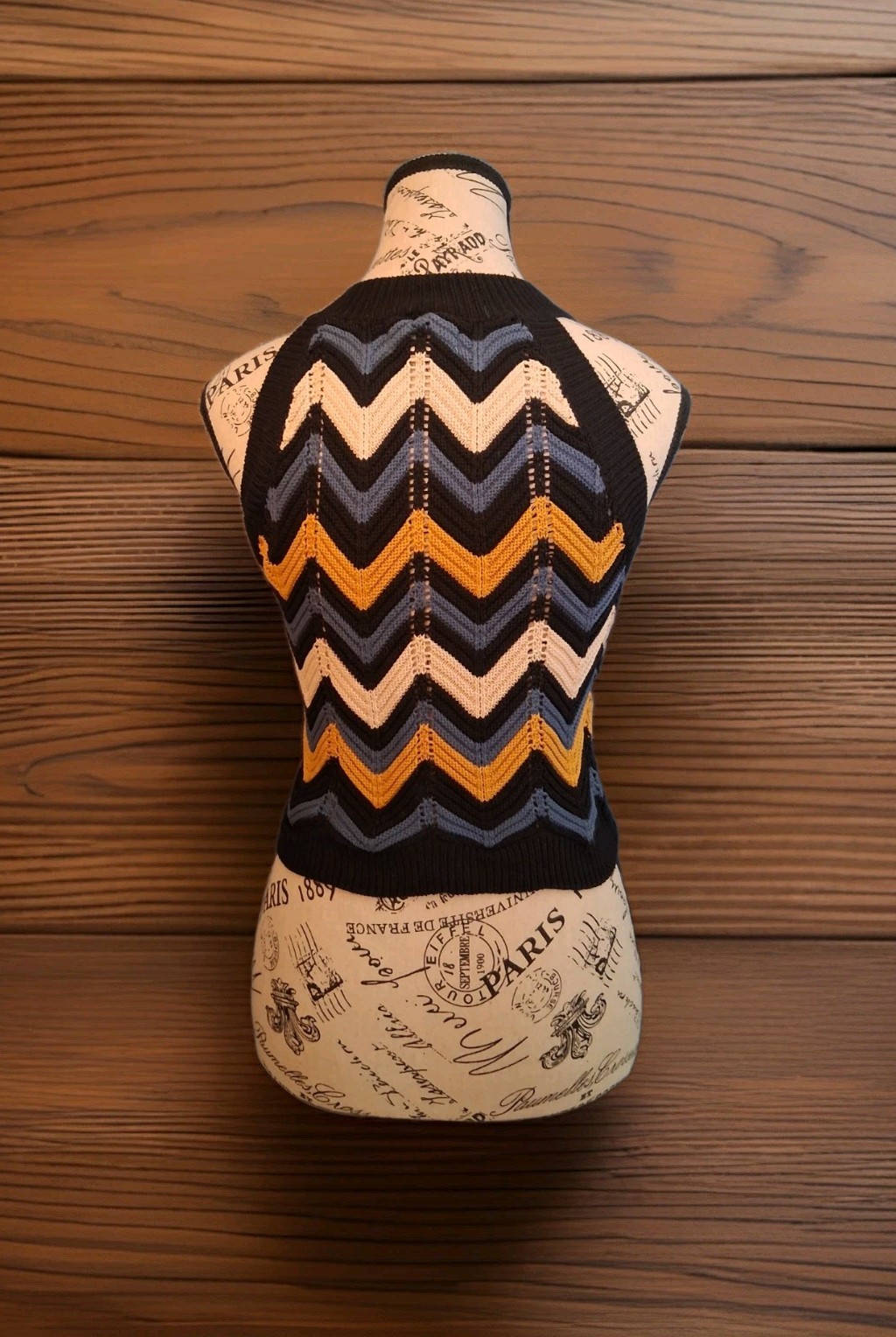 Elan Chevron Sweater Tank Top Medium M Knit Zig Zag Halter Sleeveless Cotton