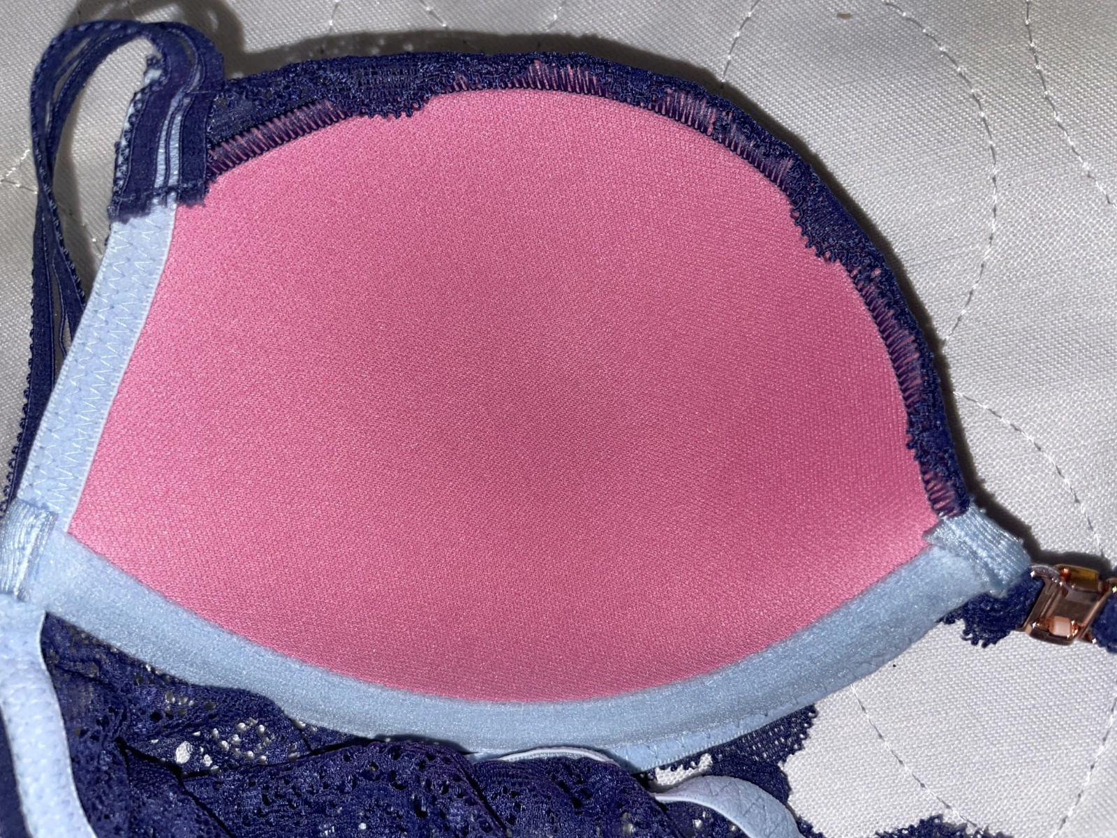 Victoria’s Secret PINK Blue Lace Date Push Up Racerback 32B Bra Front Closure