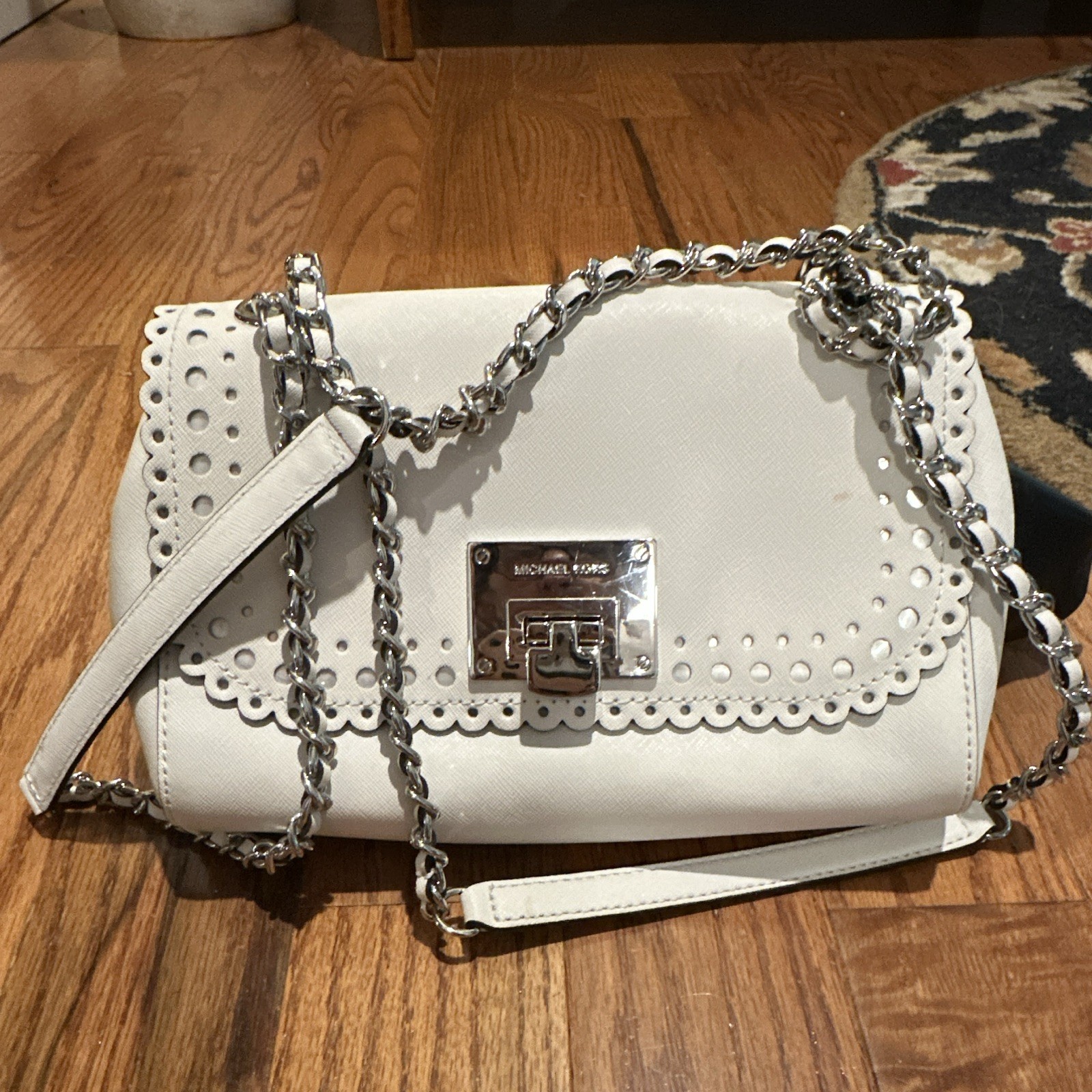 Michael Kors White Small Shoulder Bag Push Lock Chain Strap w Detachable Strap