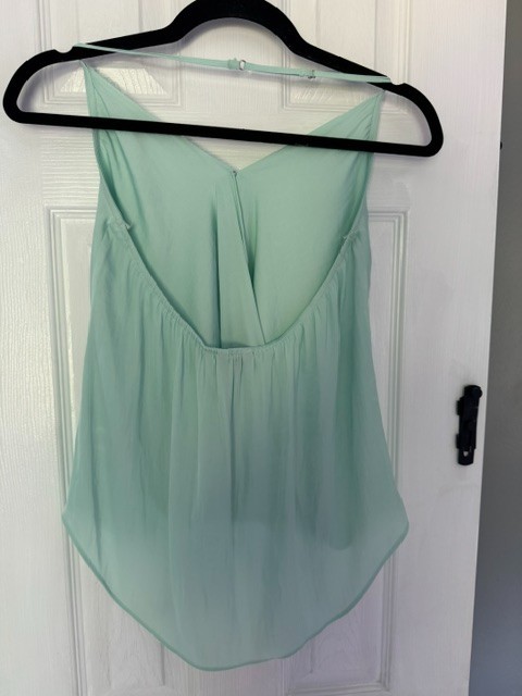Woman’s Mint Green Blouson Halter Top Size Small