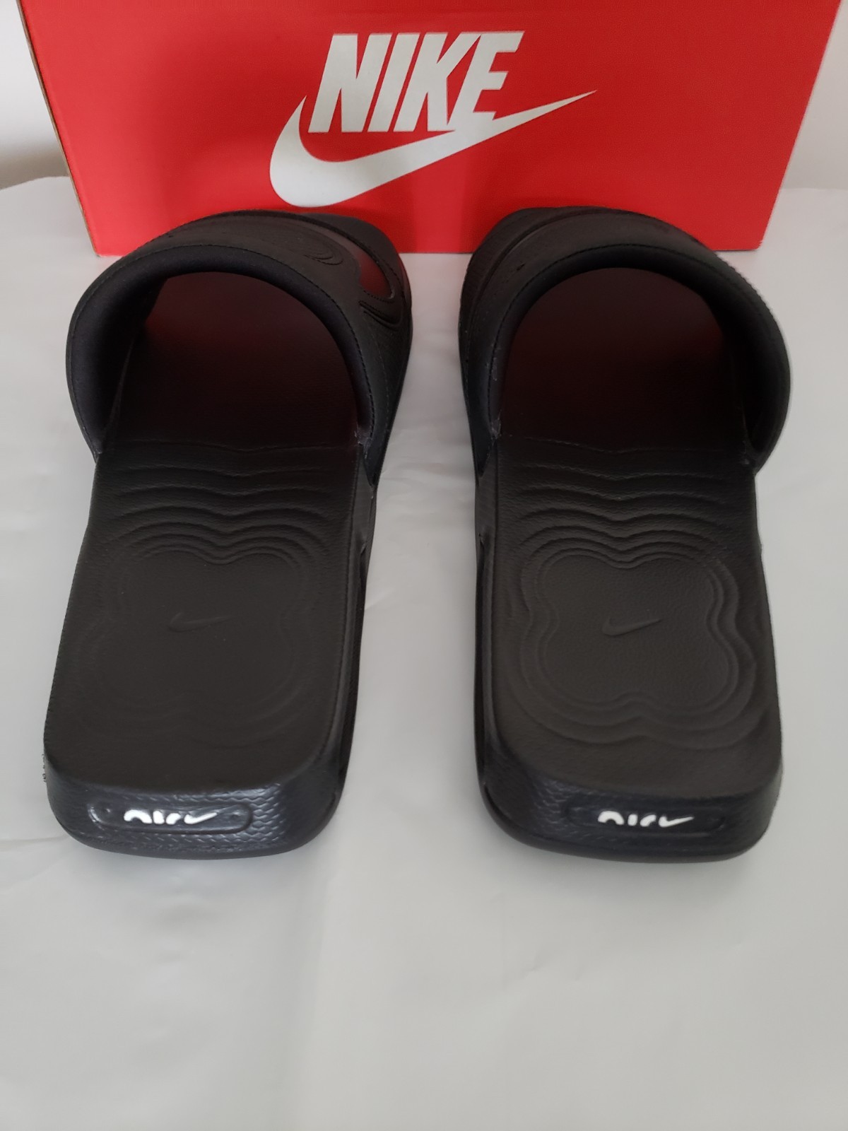 Sz 13 – Nike Air Max Cirro Slide ‘Triple Black’