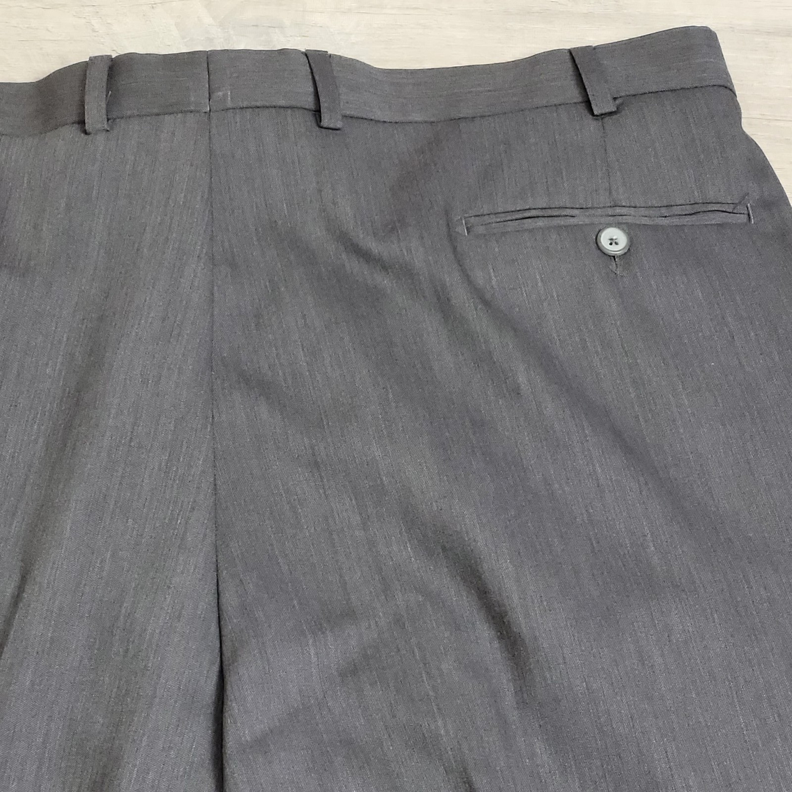 NWT Linea Natruale Pants Men 40 Gray 100% Wool Super 110’s Pleated Unhemmed
