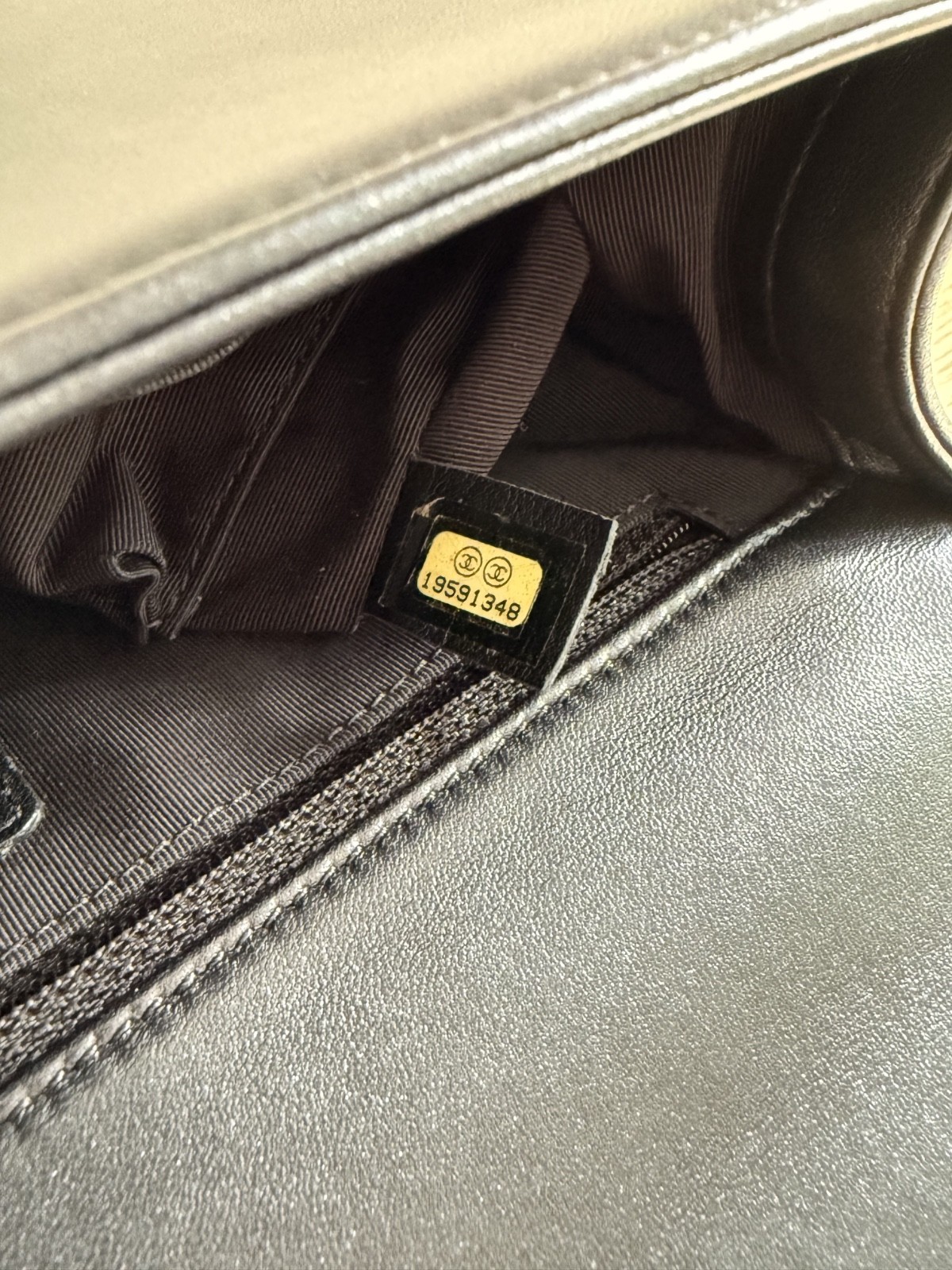 100% Authentic Chanel Boy Large Black Quilted Calfskin Leather Shoulder Bag