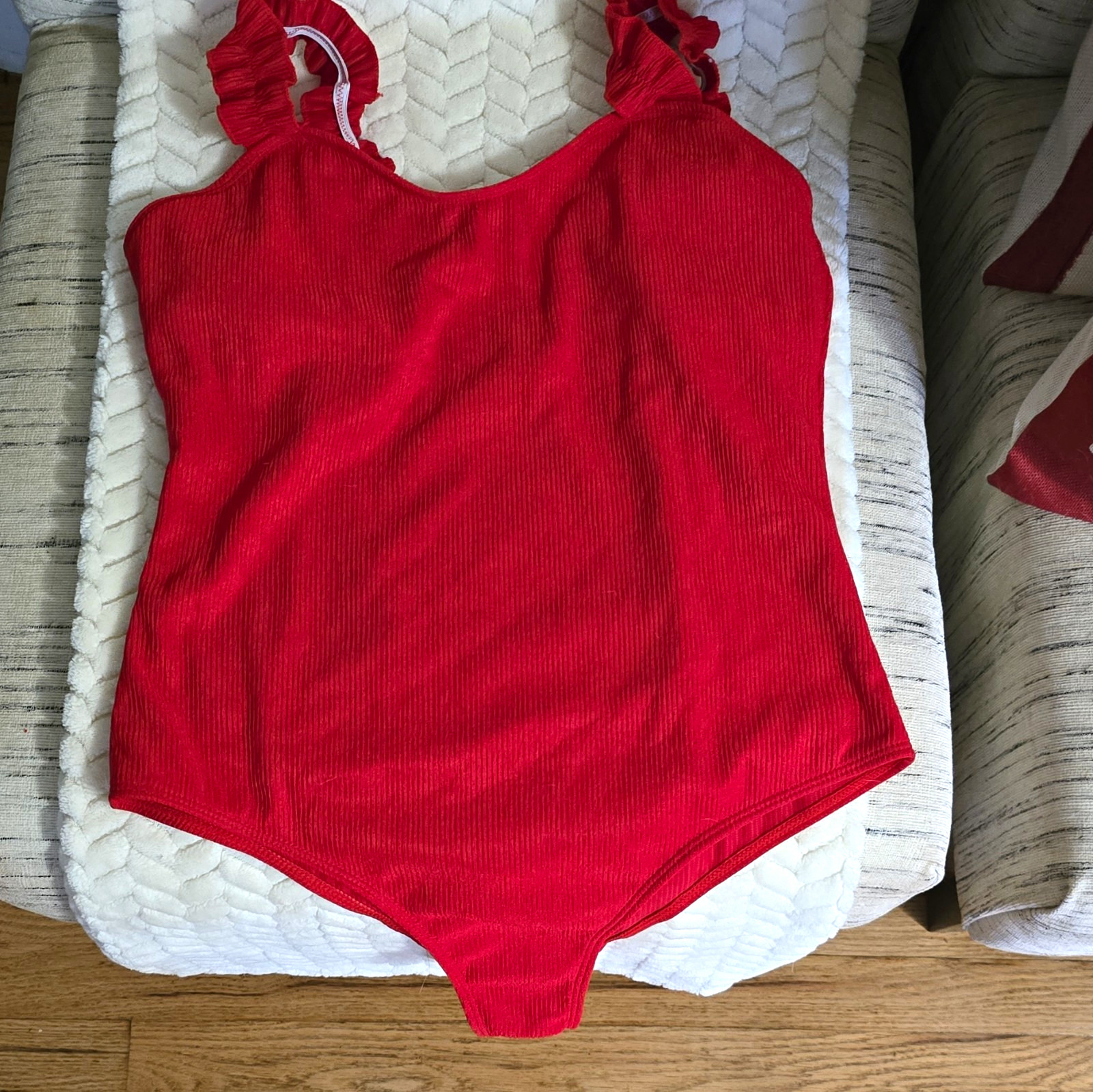 Women’s Solid Red Ribbed Ruffle Strap One-Piece Swimsuit Lined Stretch XL