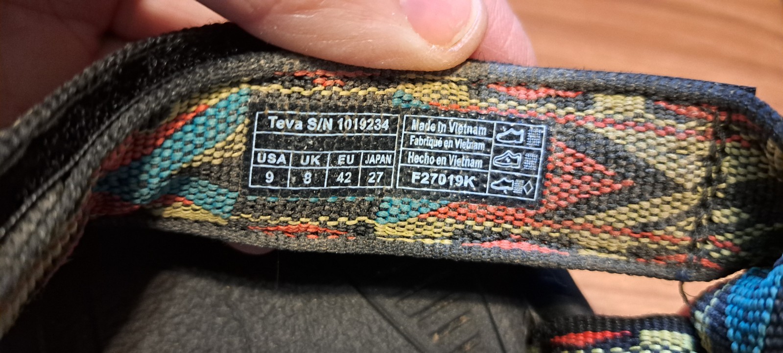 Teva Hurricane XLT2 Sport Sandals Black Multi Color Geometric Straps Mens 9