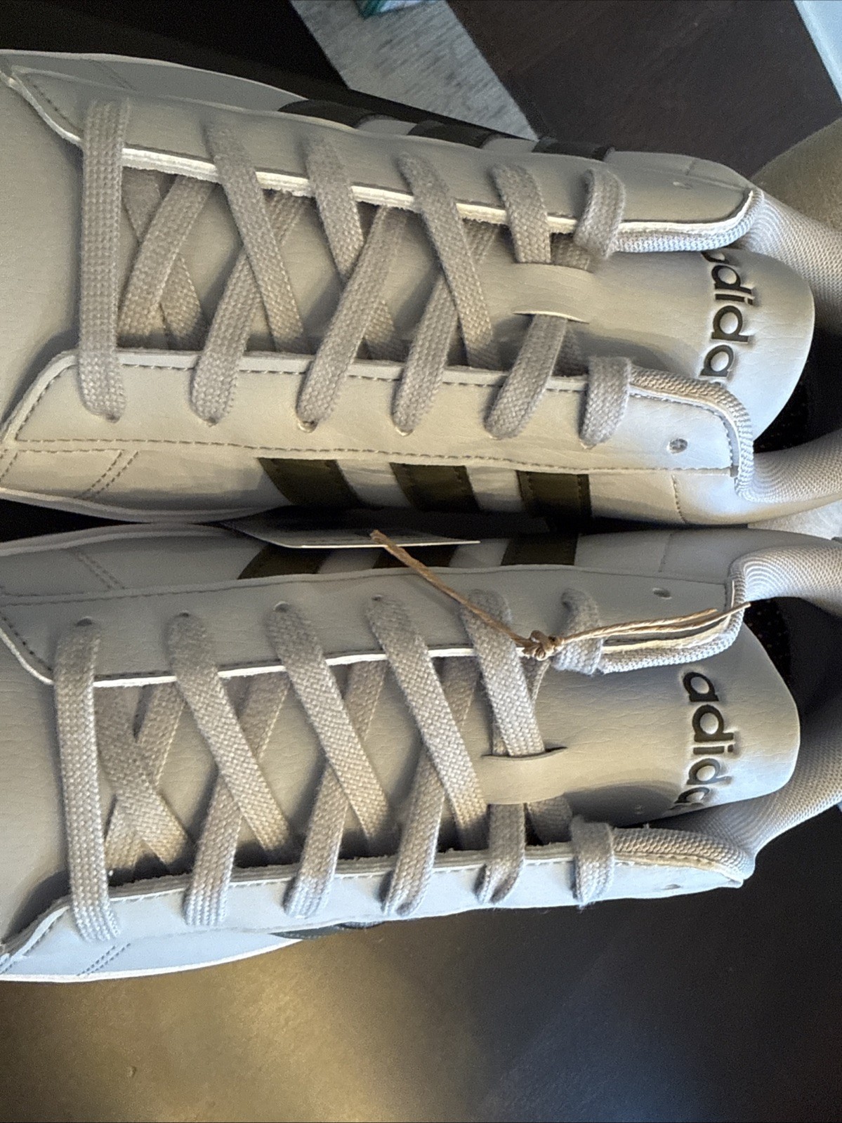 Size 10.5 Men’s adidas Grand Court Halo Silver Shadow Olive Sneakers ID4468