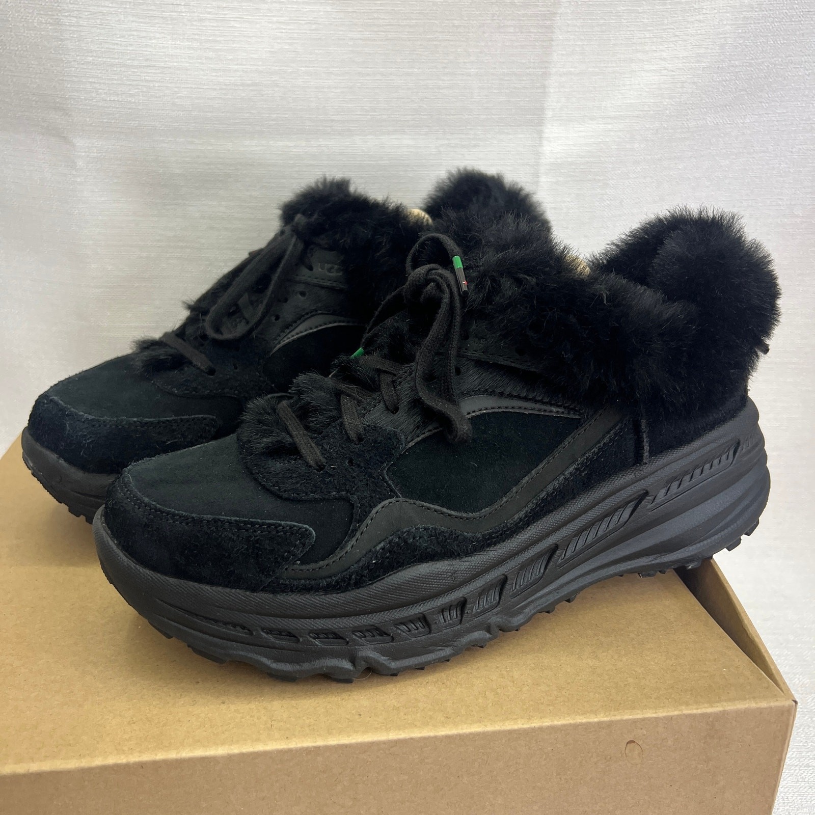 UGG CA805 x BEAMS Black Bear Men’s 9 – Rare Collab, 12×12 Series