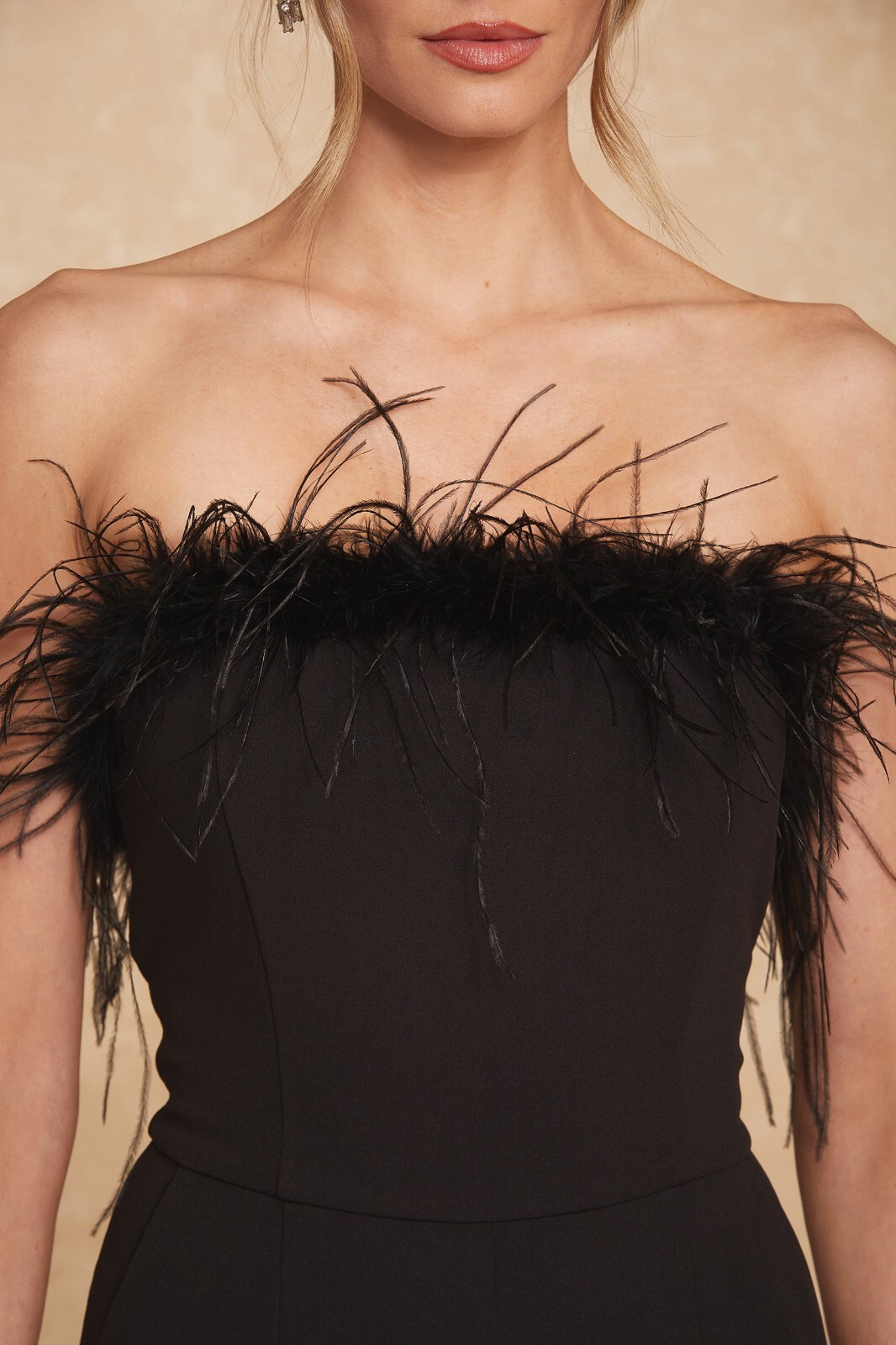 Katia Feather Jumpsuit /Black/ THE NOLI SHOP /NOLI YOGA