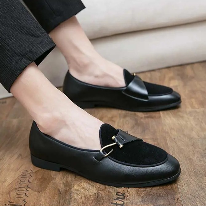 Men’s Slip on Velvet Leather Splicing Shoes Flats Oxfords Hook Driving Fashion
