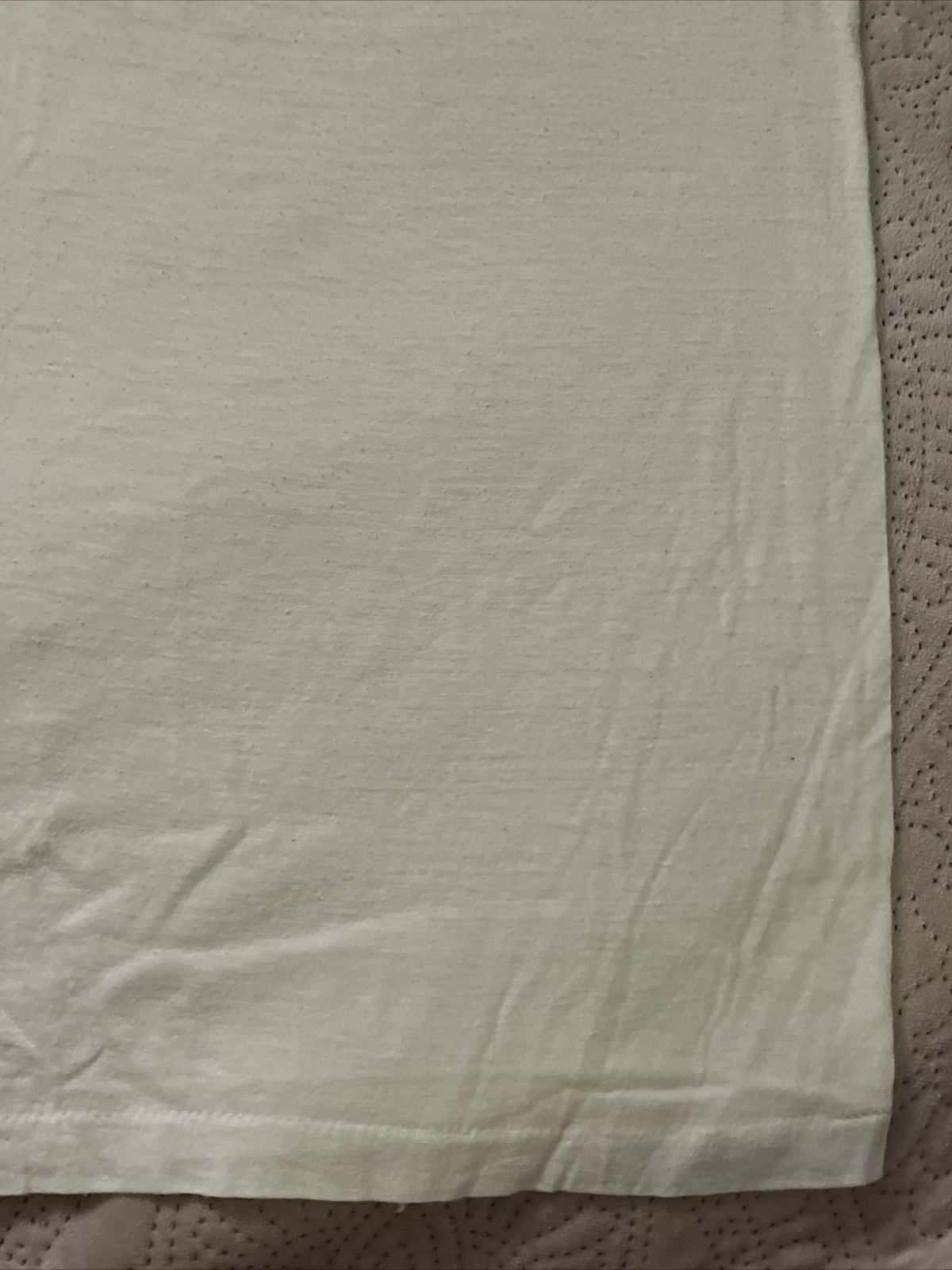 1980’s CARING FOR OUR COMMUNITY MEMORIAL HOSPITAL XL GRAPHIC VT-SHIRT RARE VTG